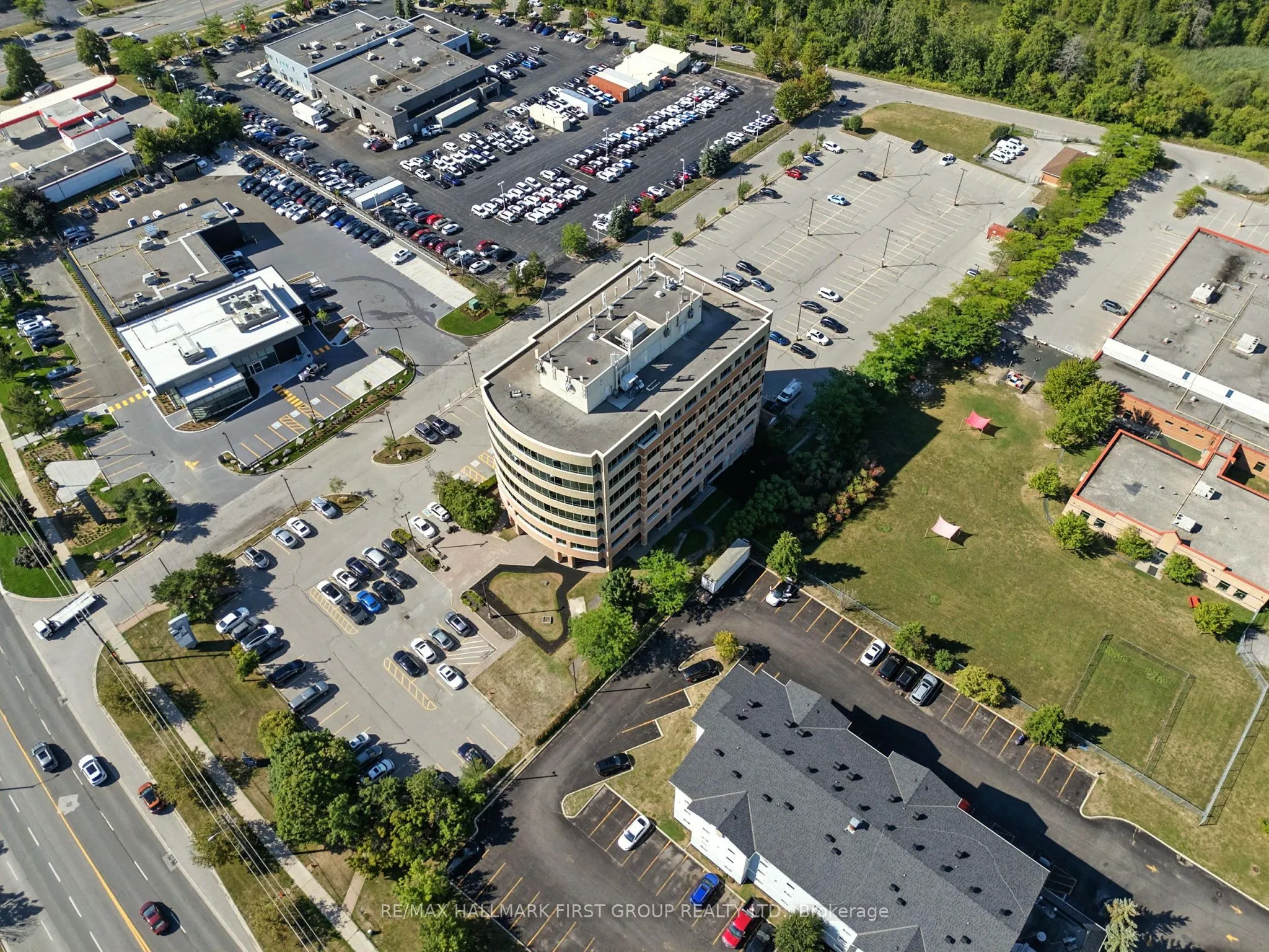 230 Westney Road S, #600 & 700