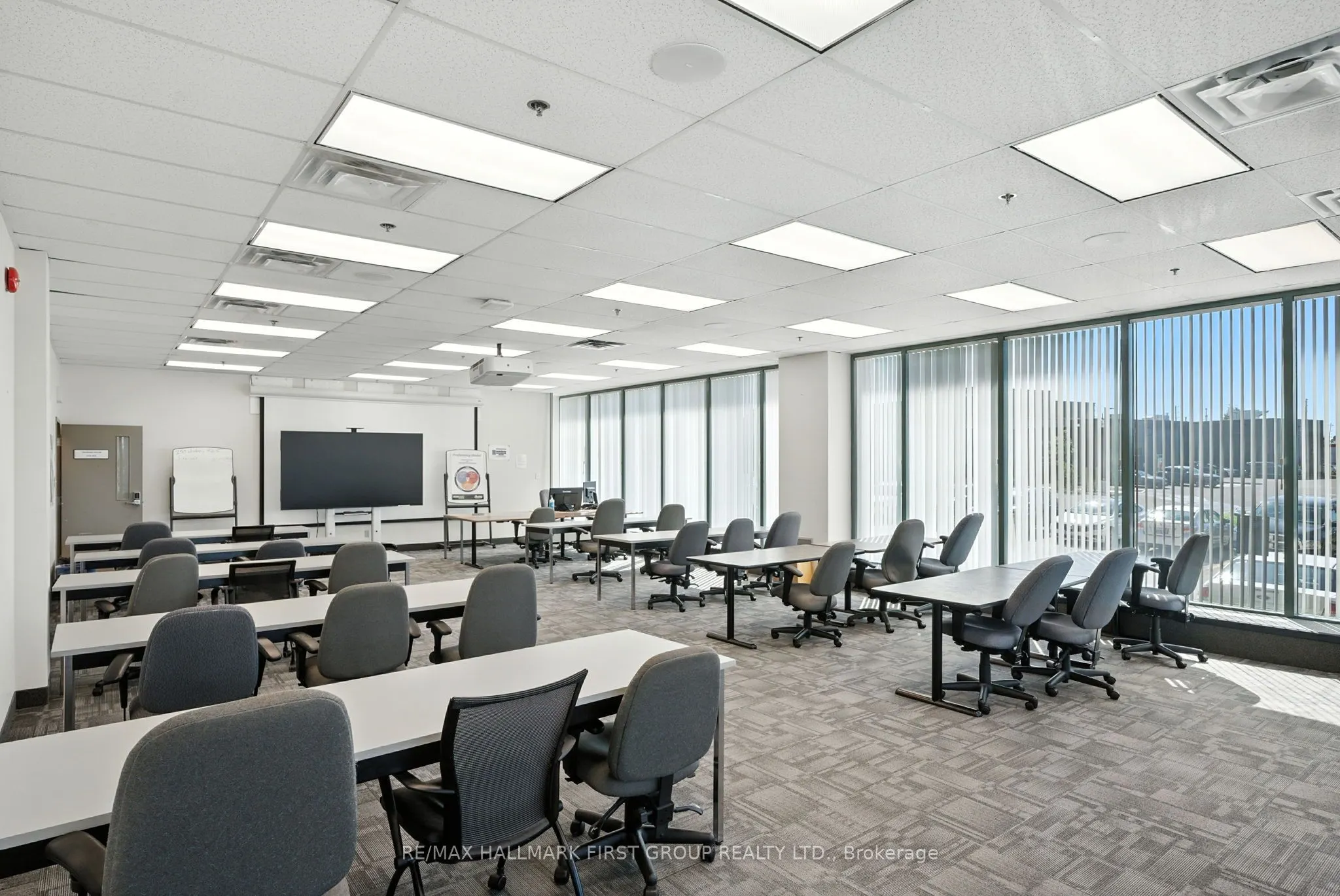 230 Westney Road S, #600 & 700