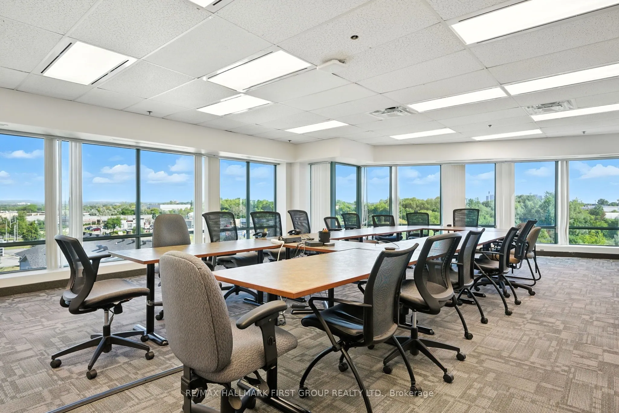 230 Westney Road S, #400, 600 & 700