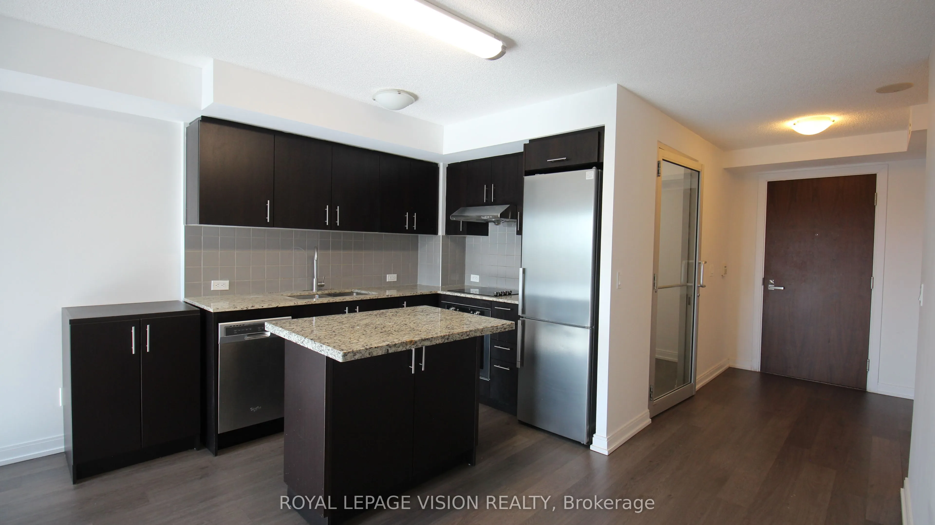 255 Village Green Square, #1106