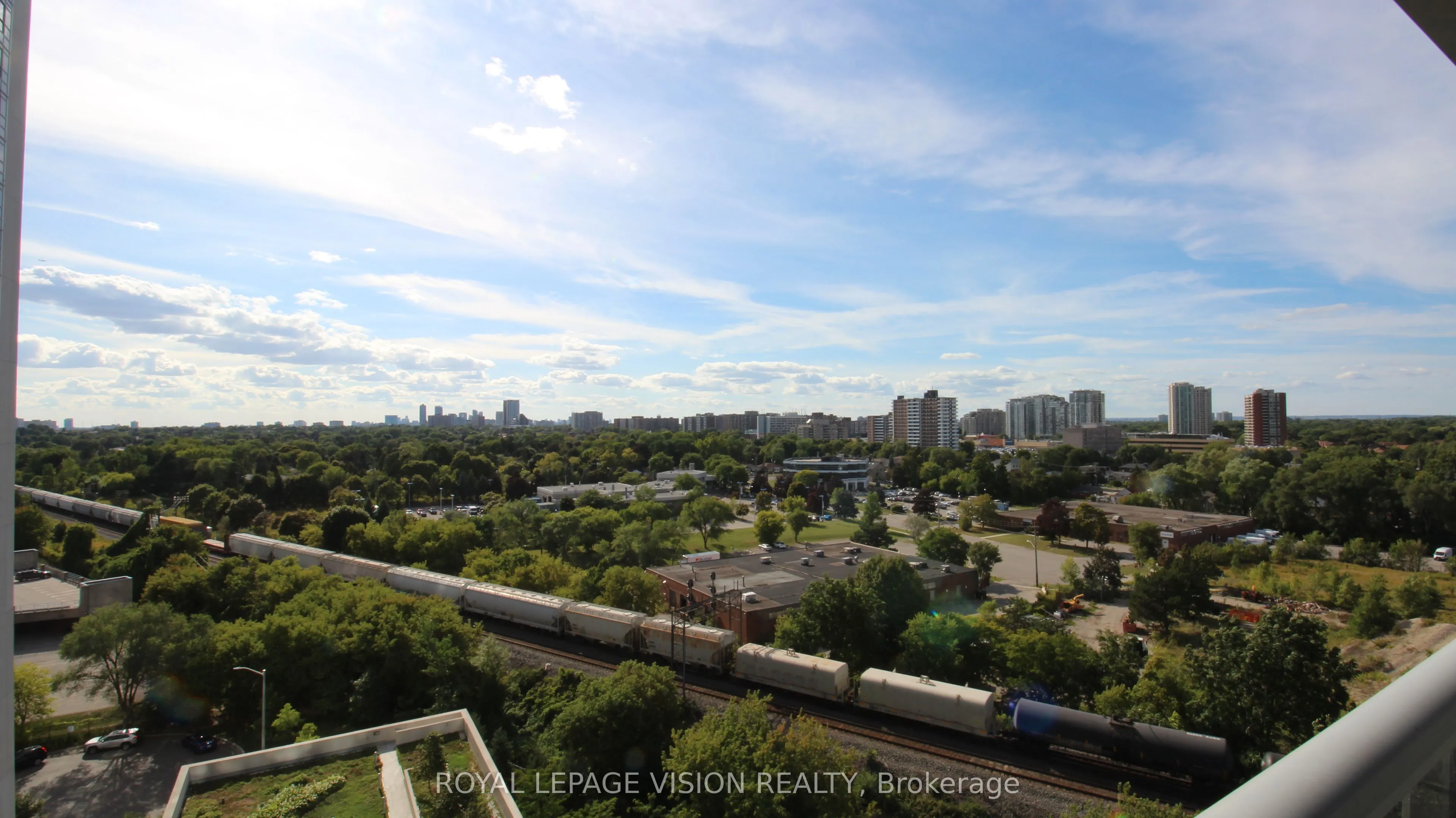 255 Village Green Square, #1106