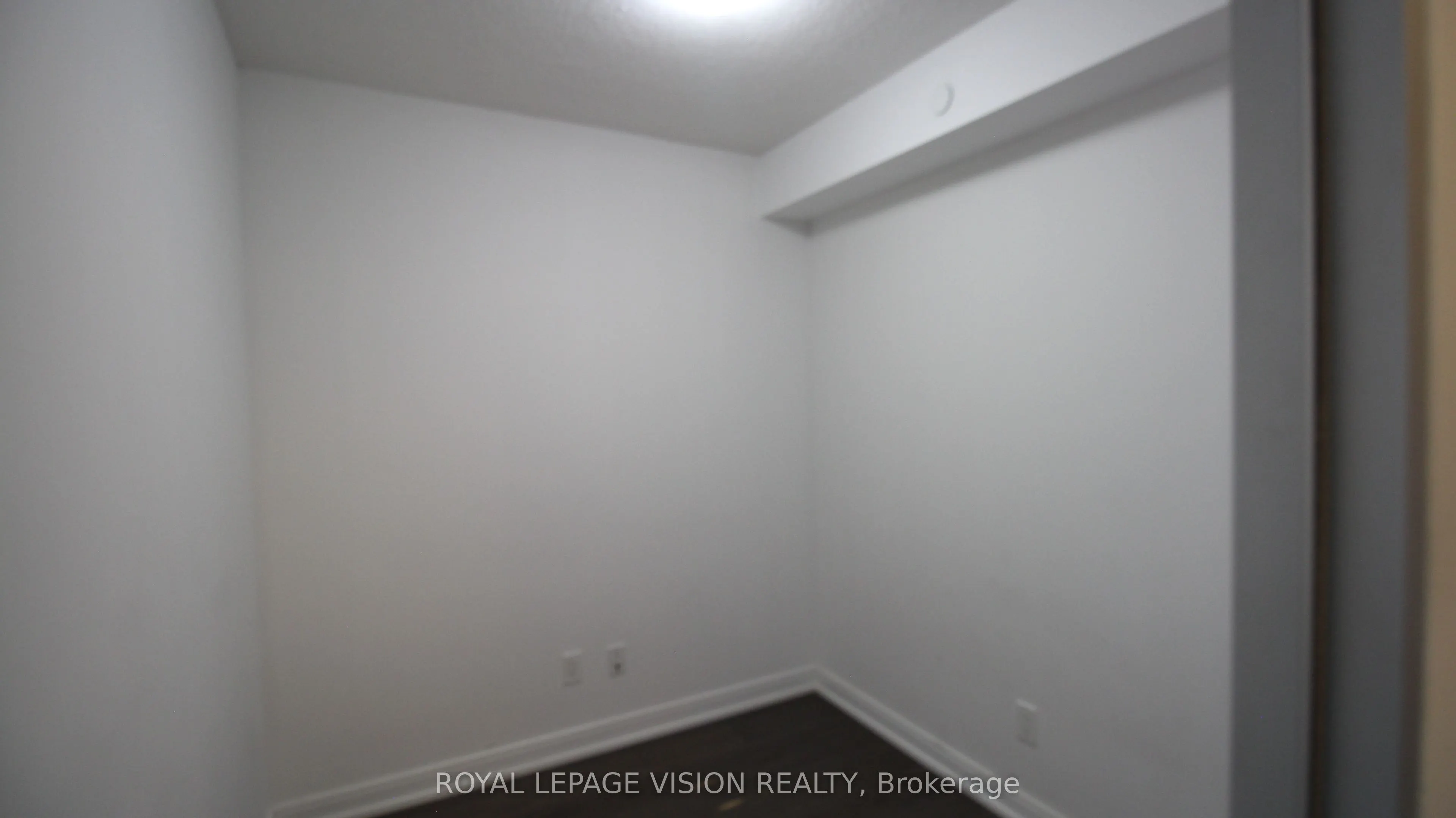 255 Village Green Square, #1106