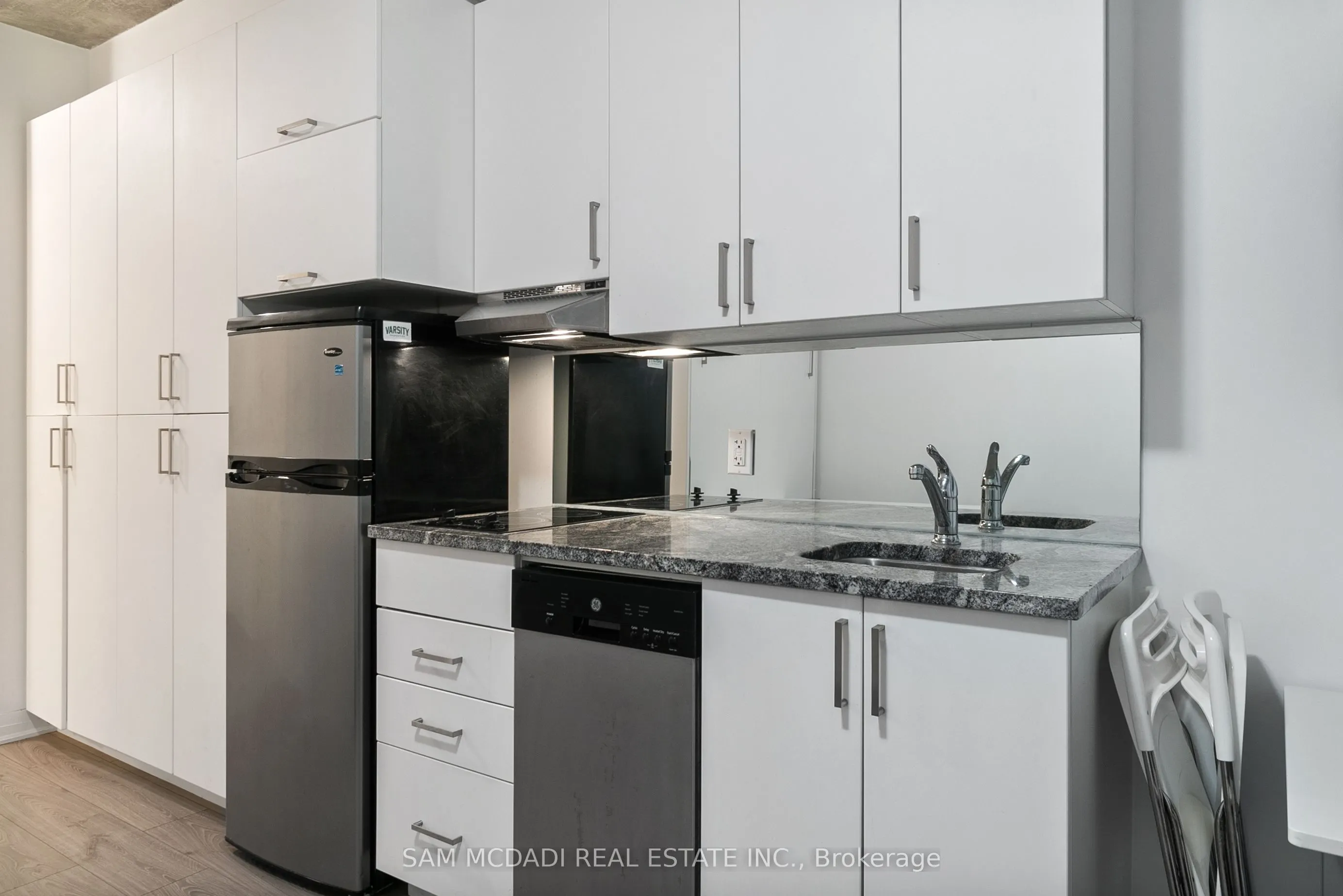 1900 Simcoe Street N, #319