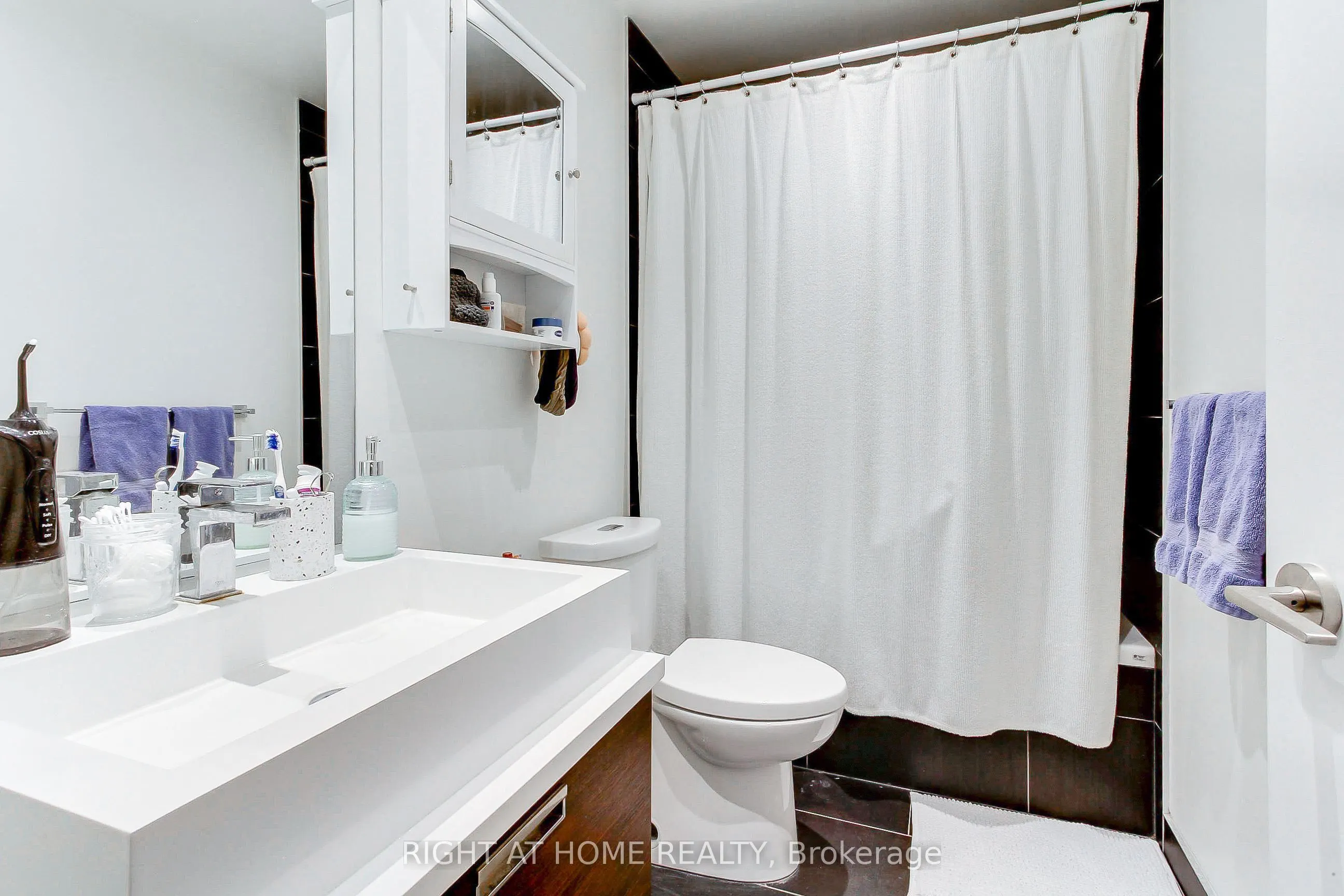 246 Logan Avenue, #206
