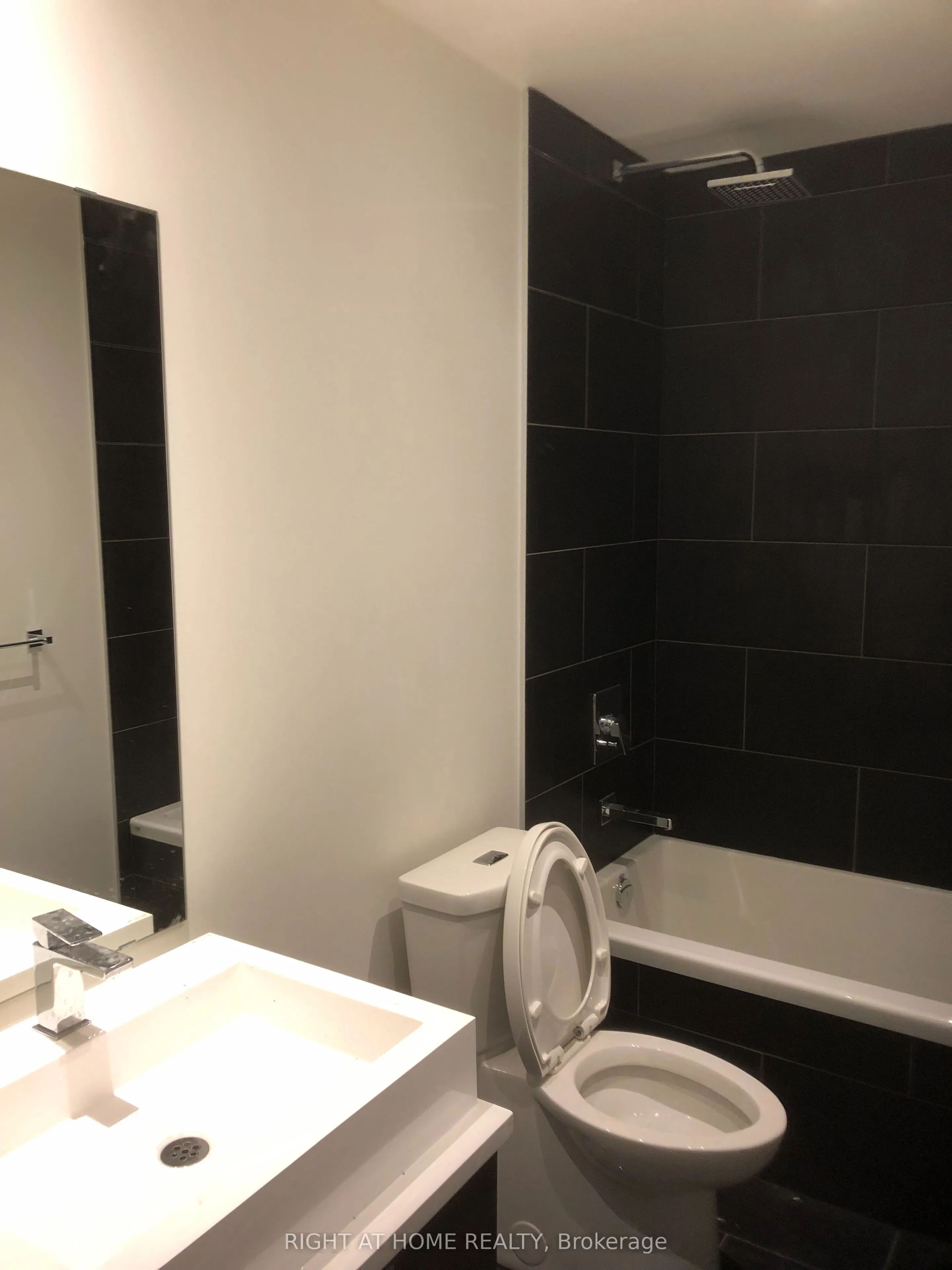 246 Logan Avenue, #206