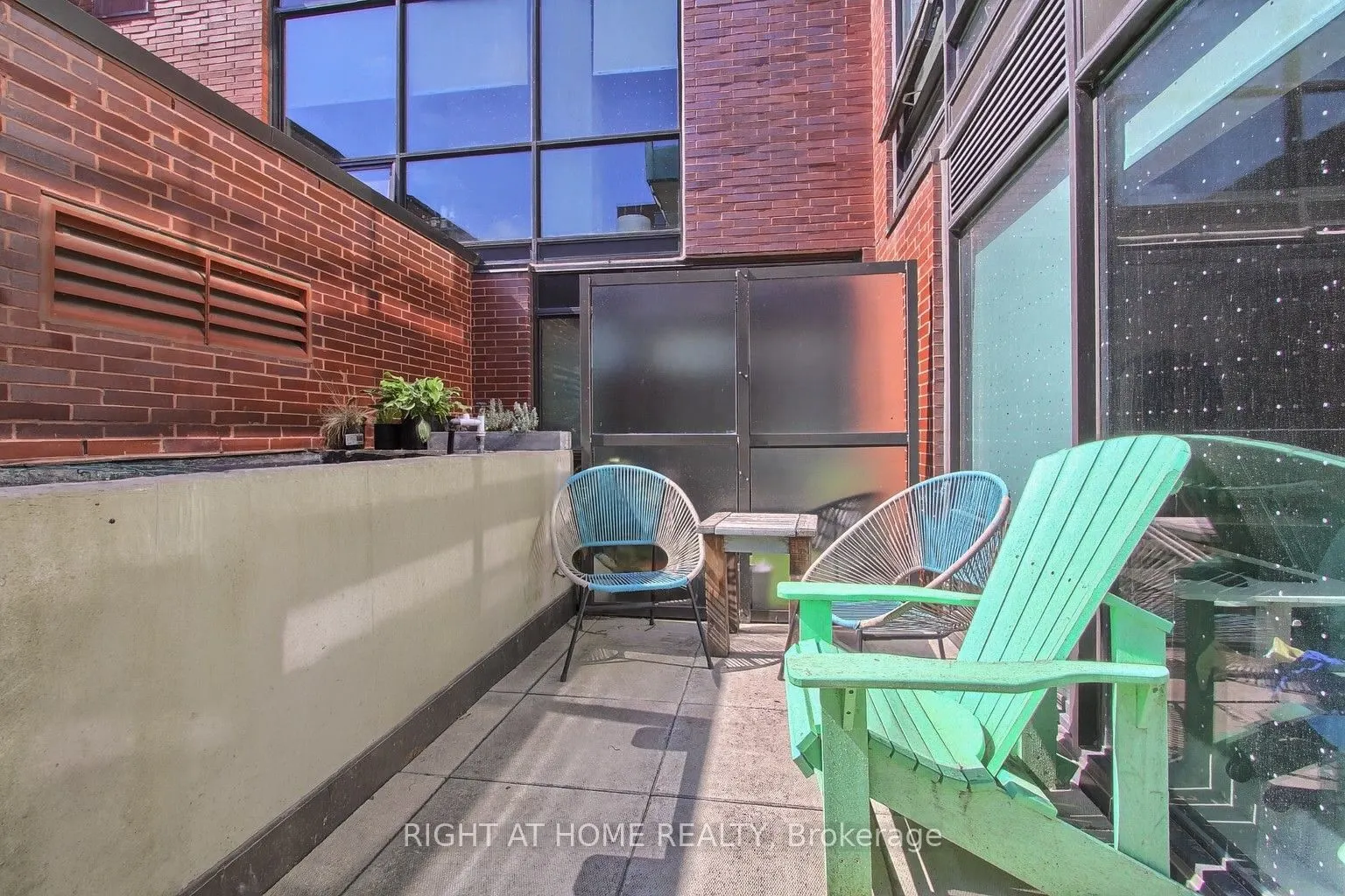 246 Logan Avenue, #206