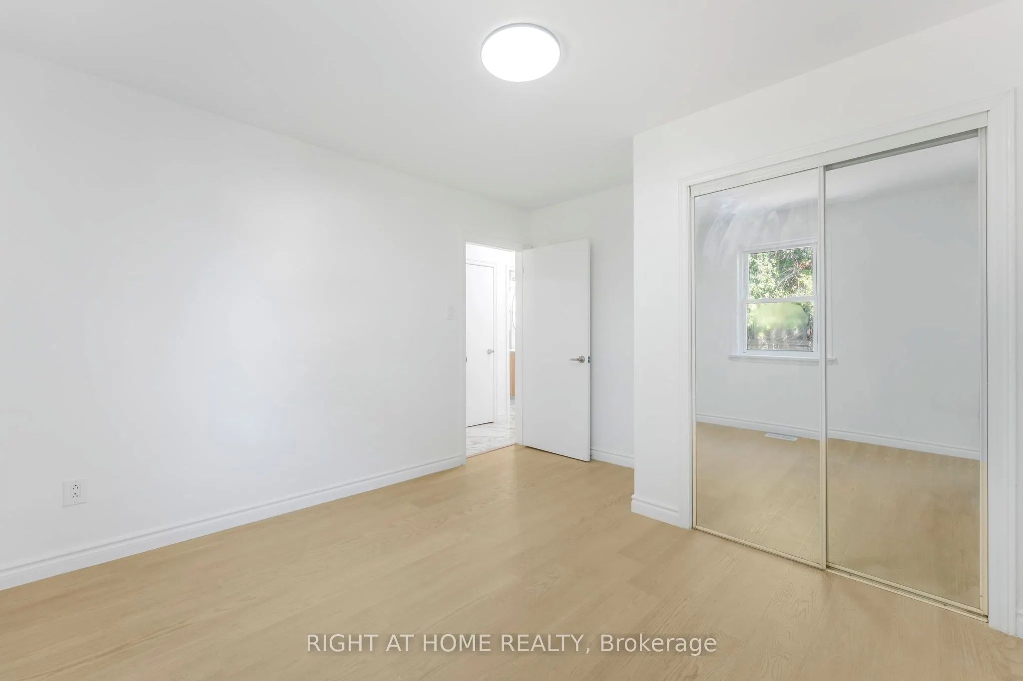 36 Vanbrugh Avenue