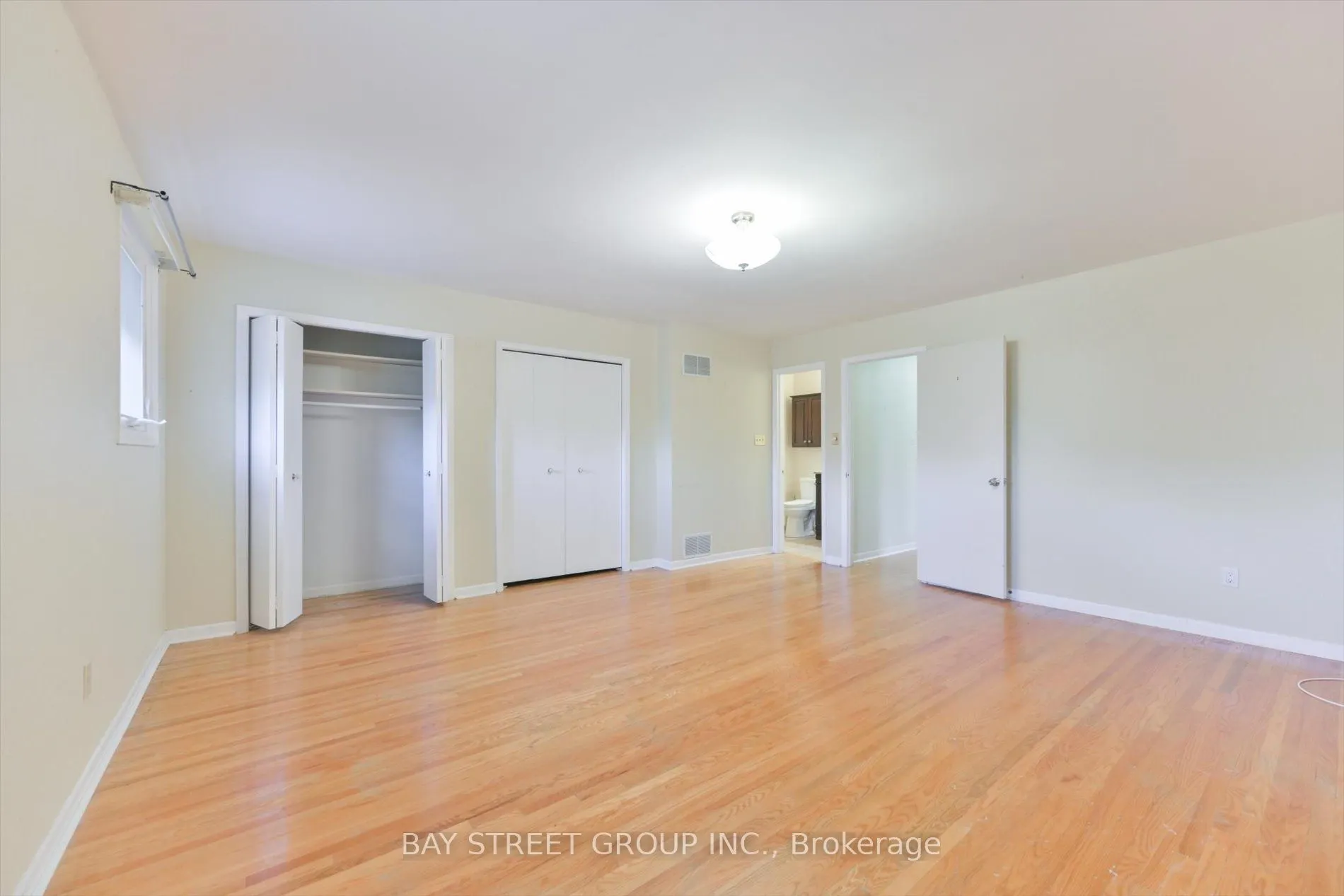 33 Kilchurn Castle Drive