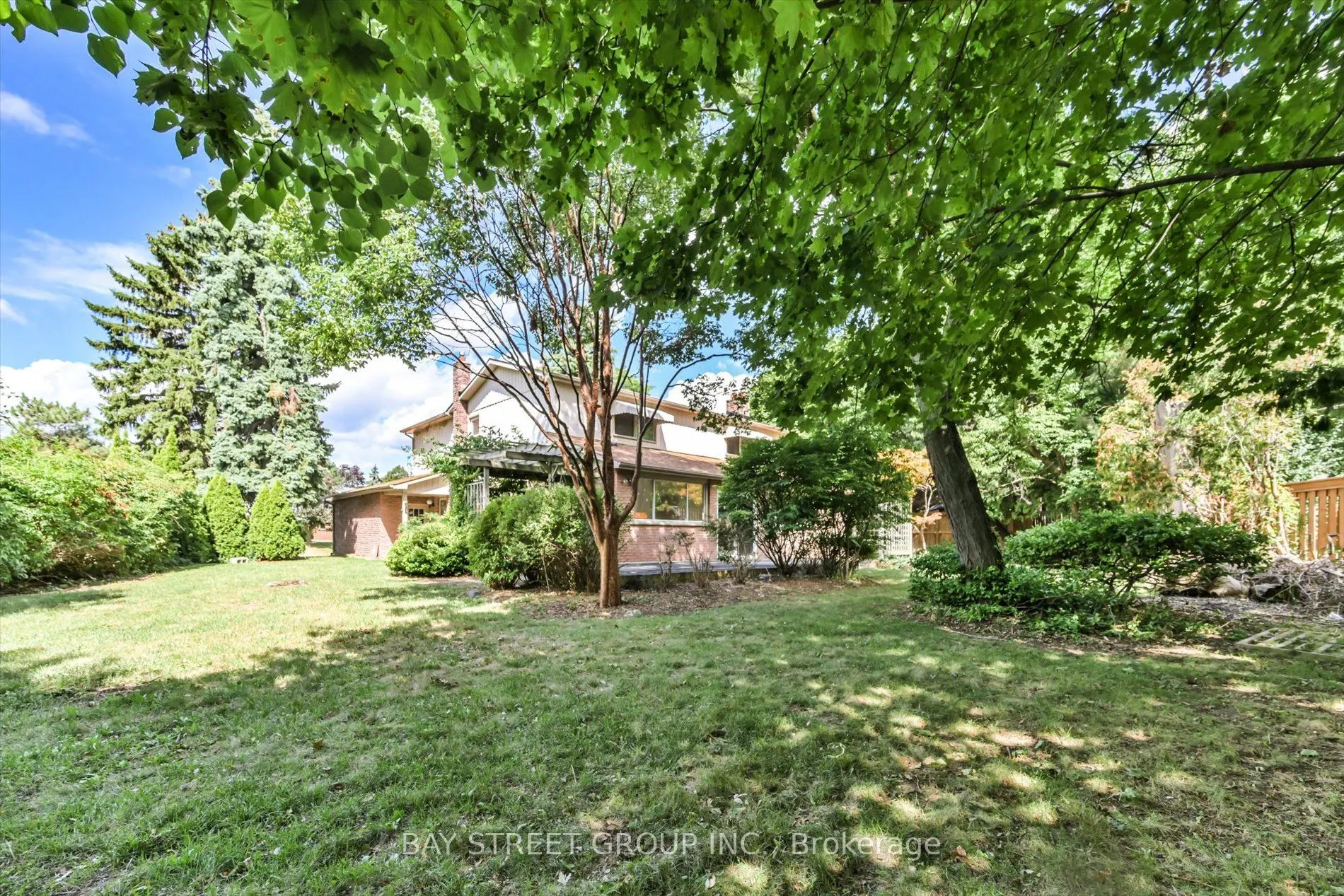 33 Kilchurn Castle Drive