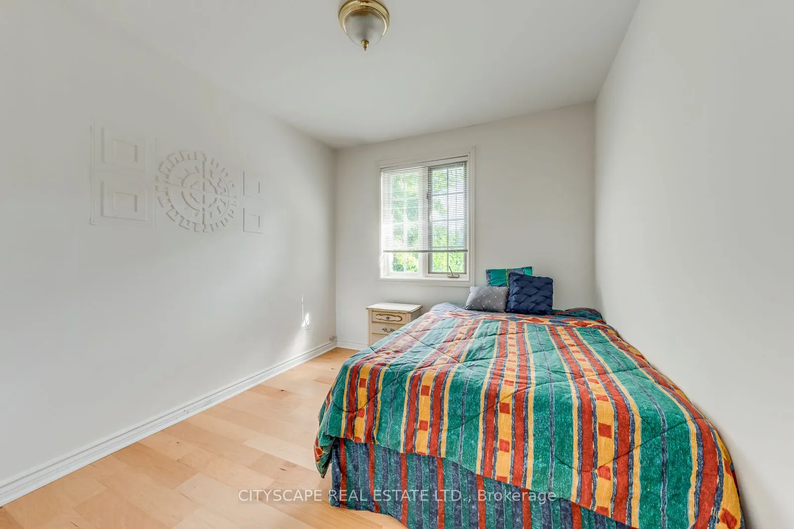 3 Midcroft Drive