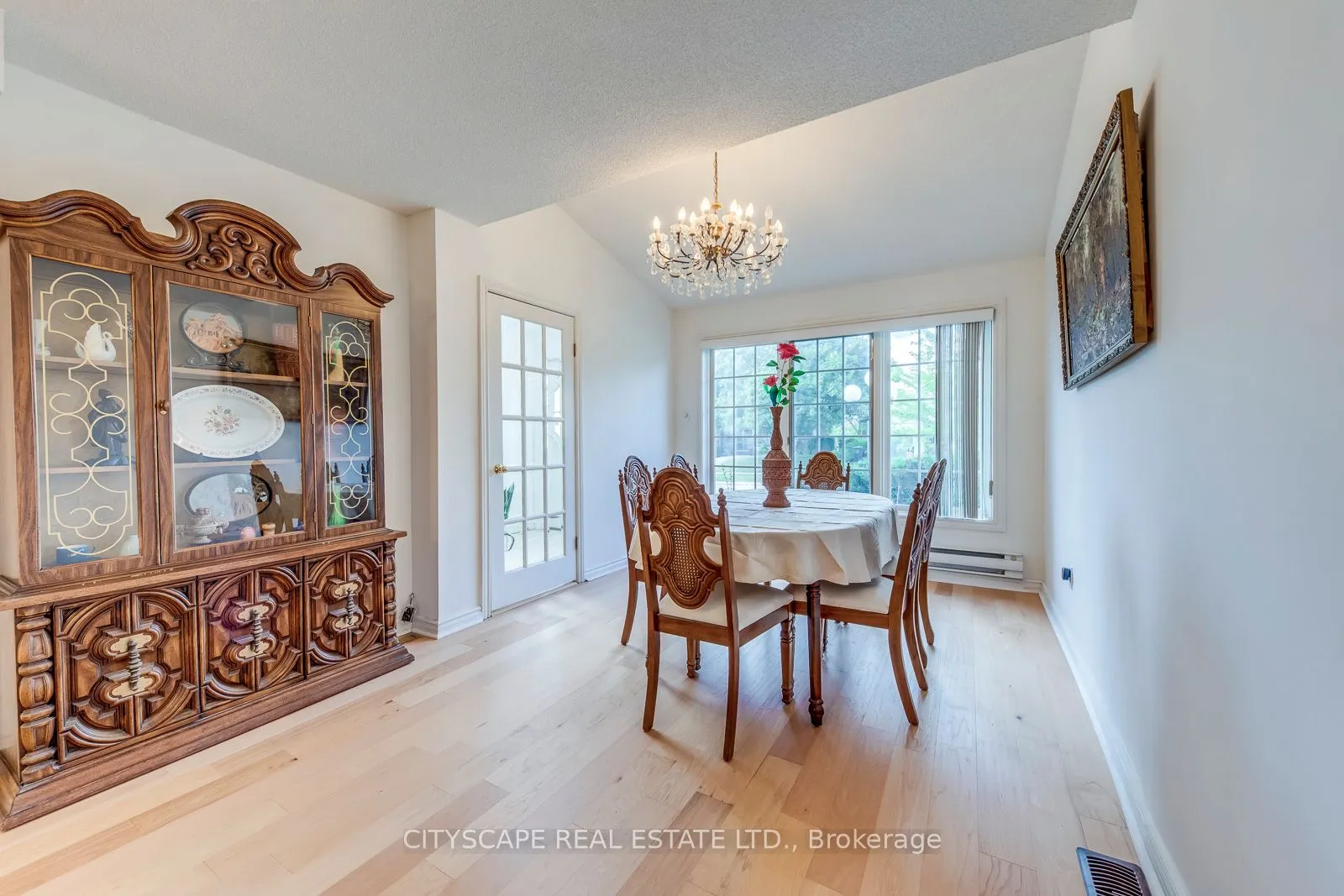 3 Midcroft Drive