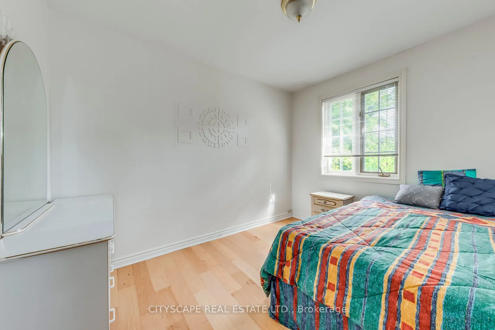 3 Midcroft Drive