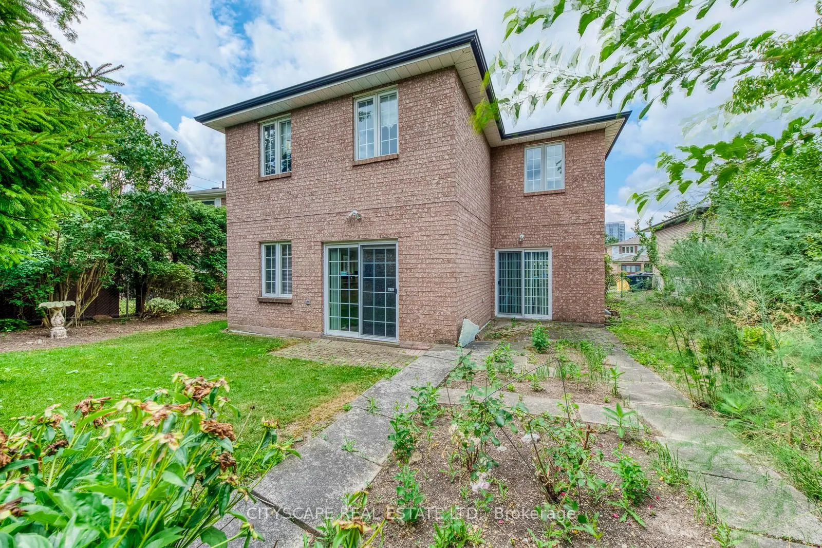 3 Midcroft Drive