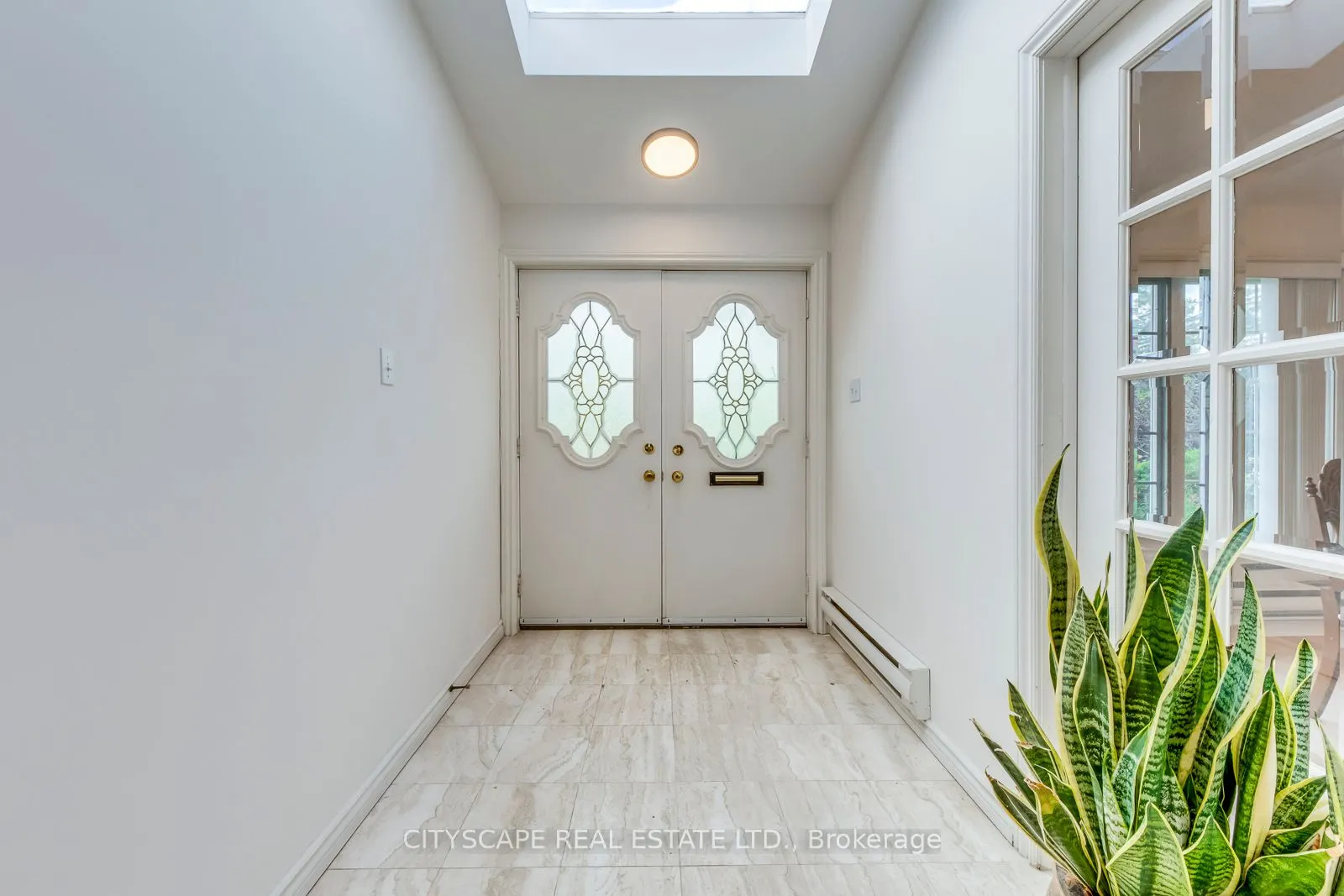 3 Midcroft Drive