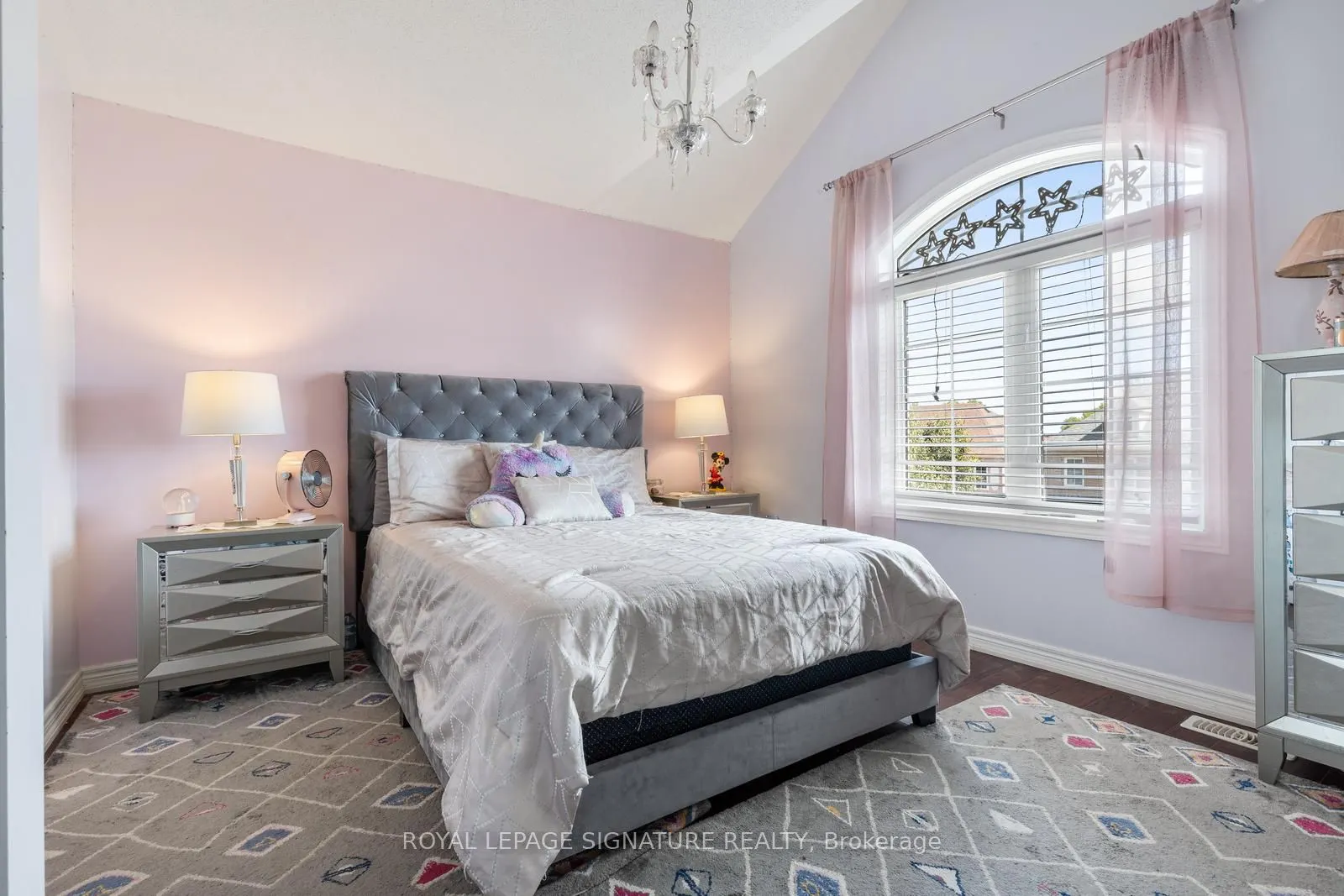 10 Goodhart Crescent