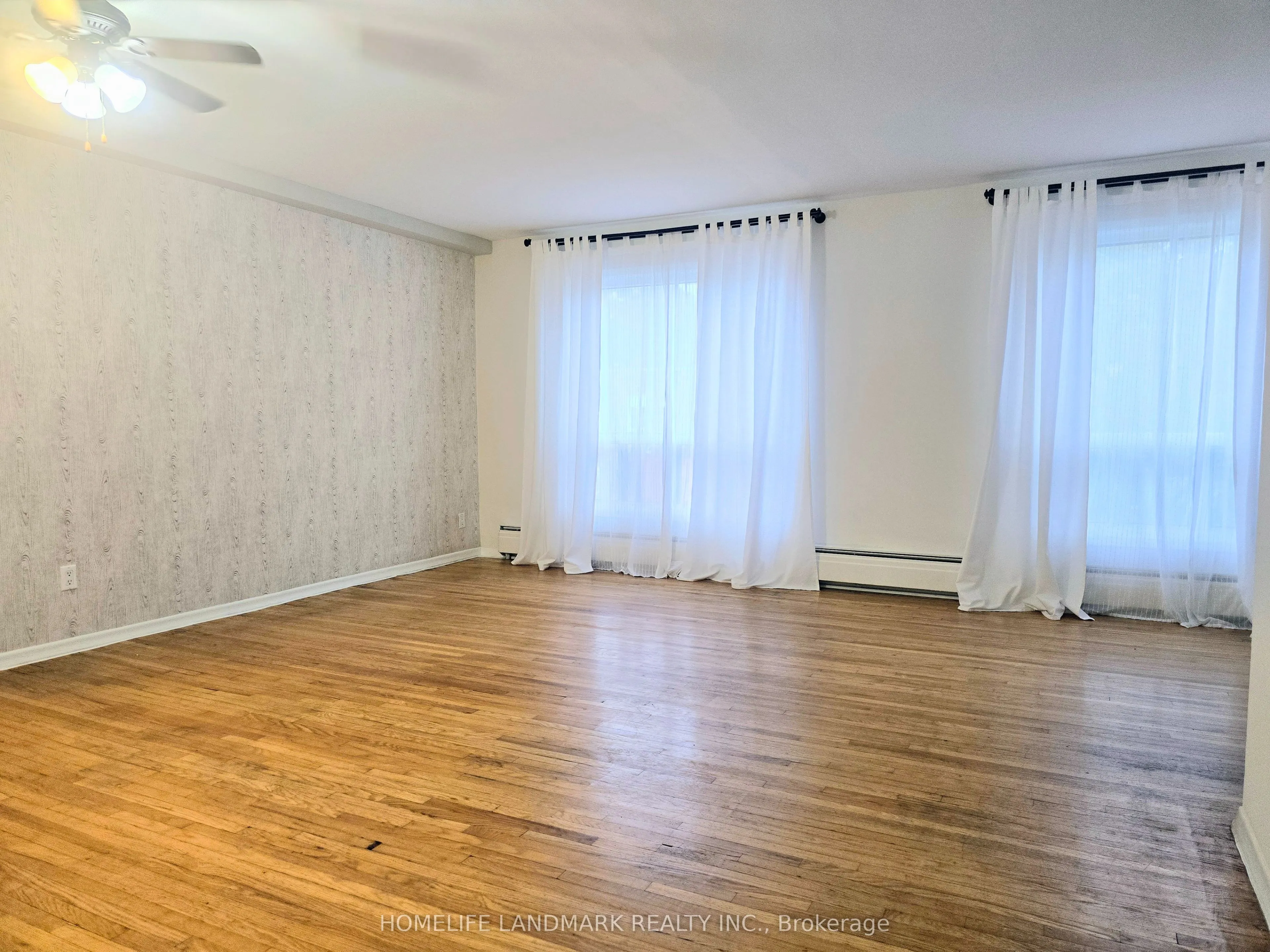 2844 Danforth Avenue, #1