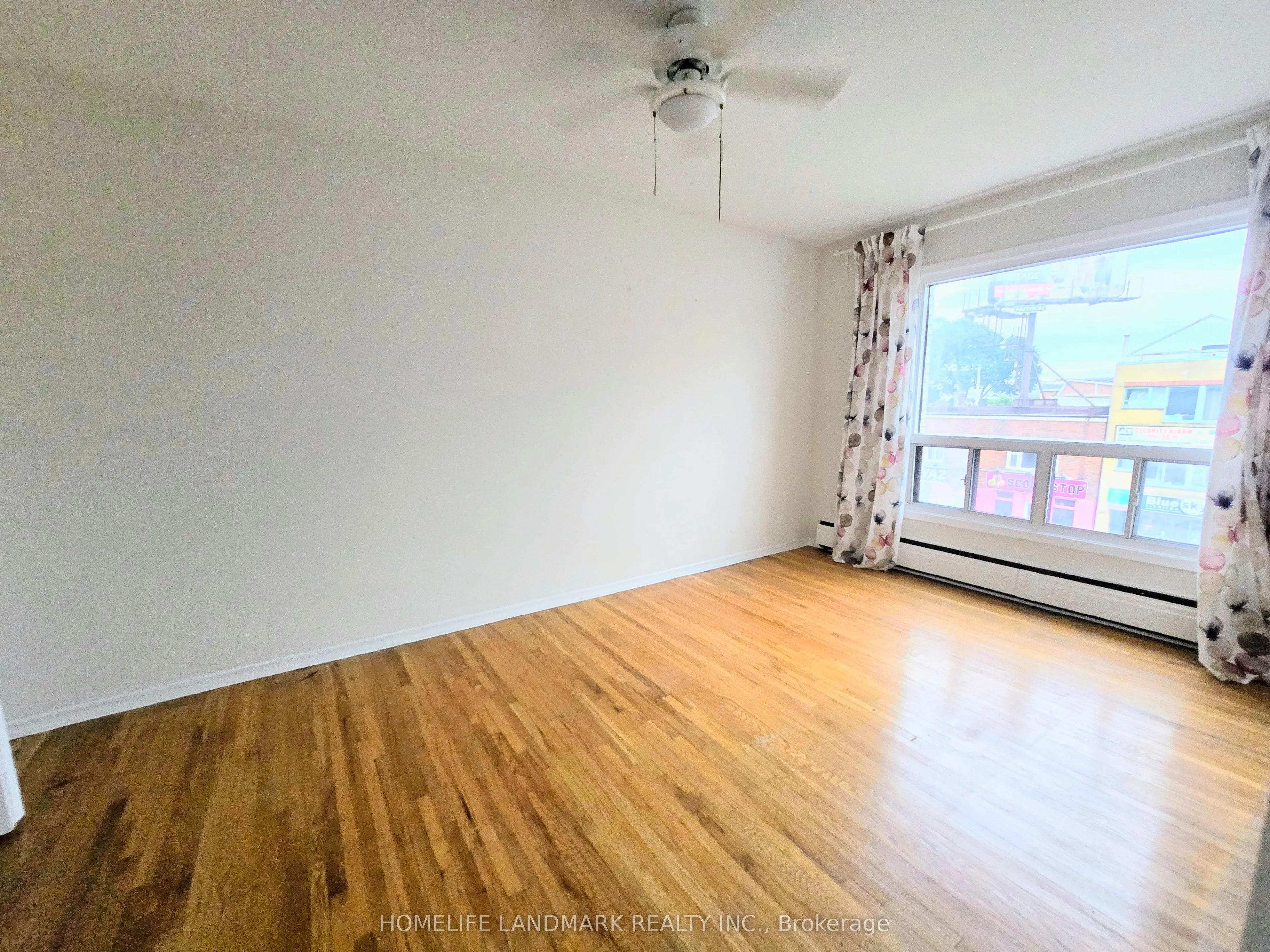 2844 Danforth Avenue, #1