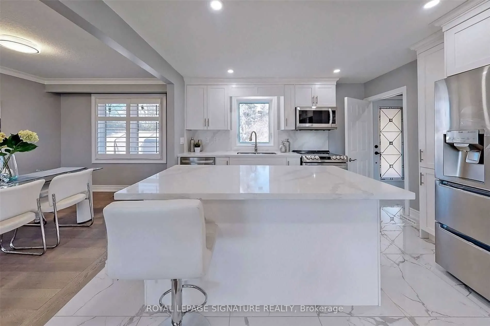 6 Bonacres Avenue
