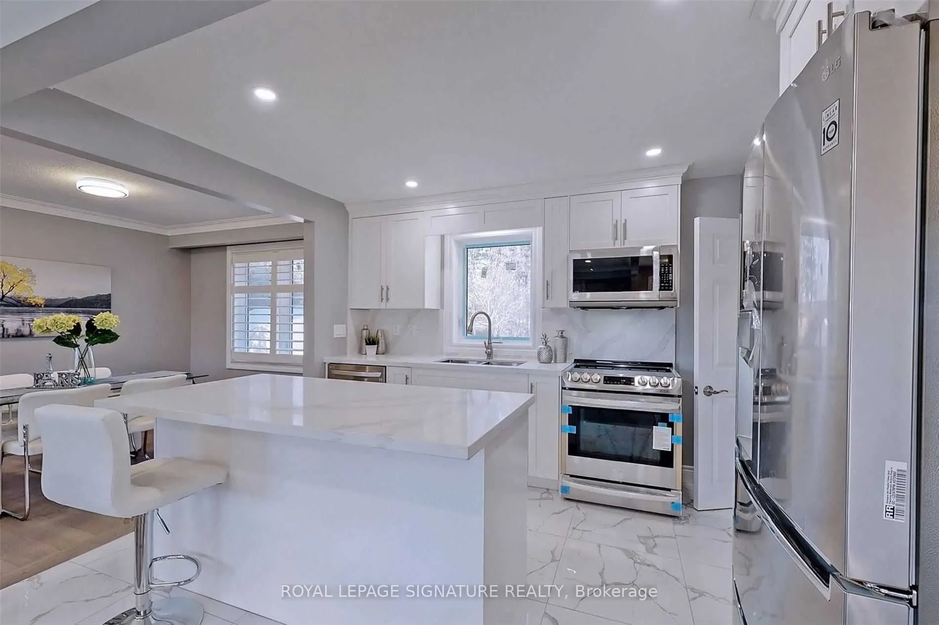 6 Bonacres Avenue