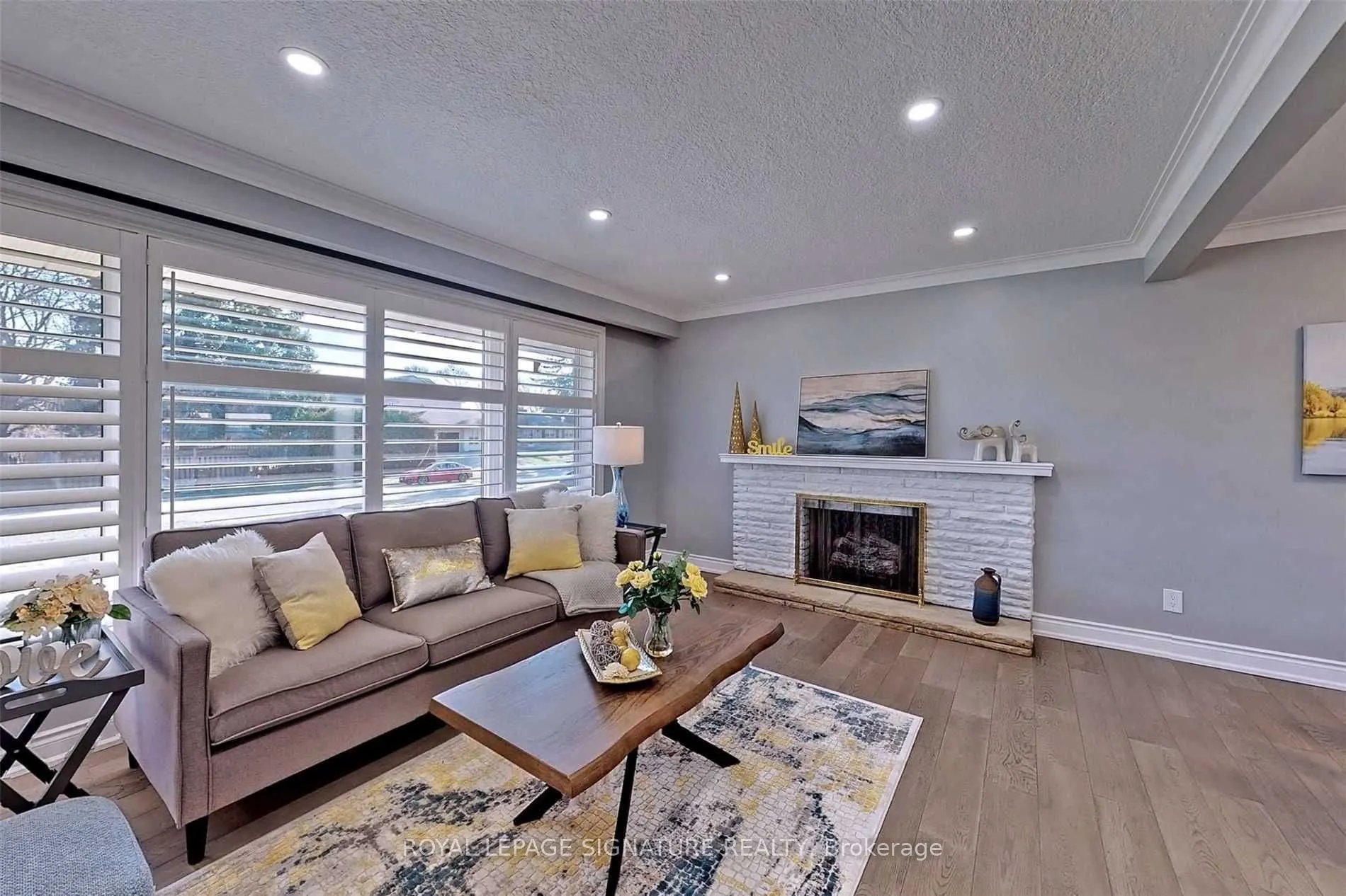 6 Bonacres Avenue