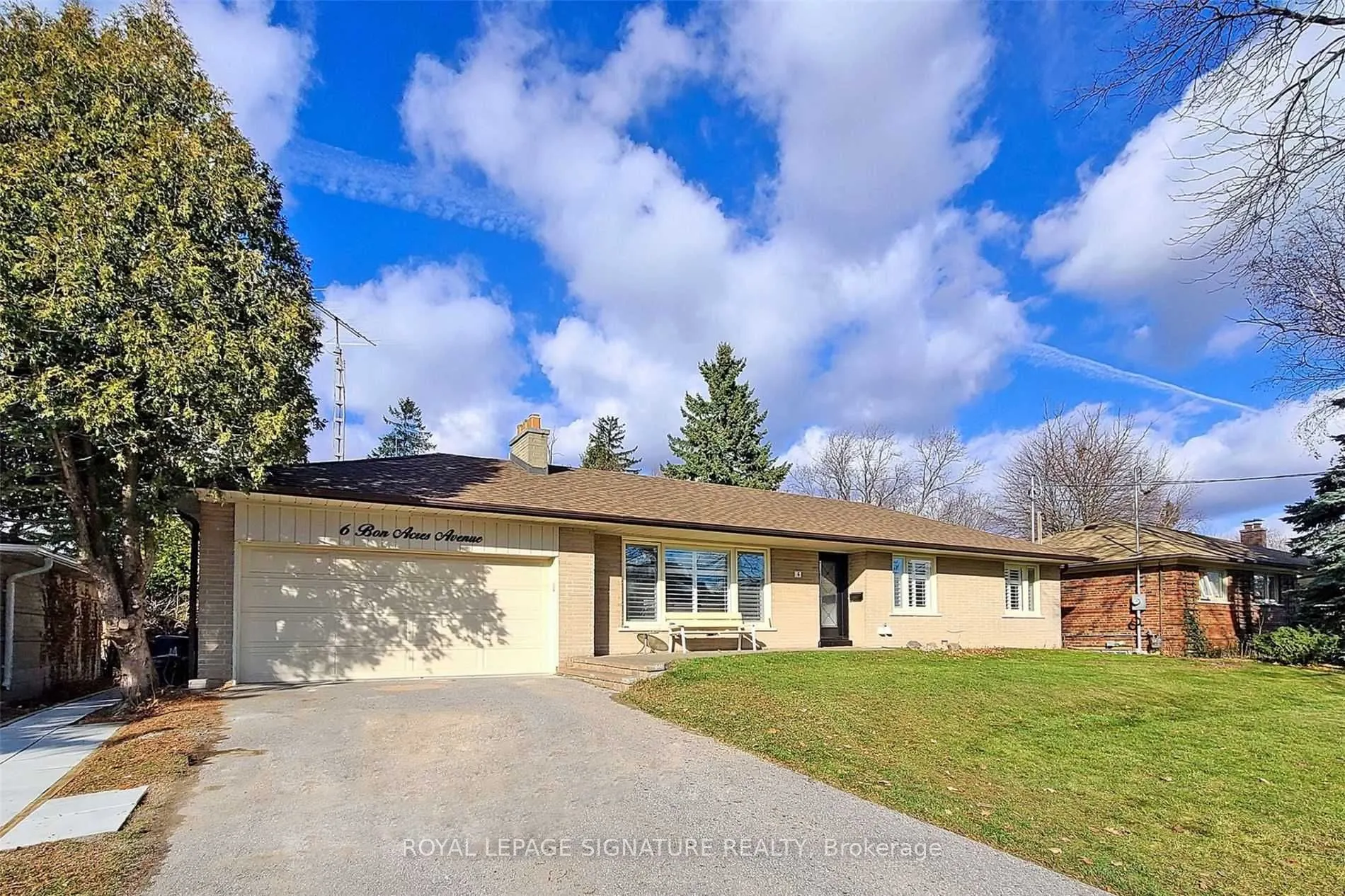 6 Bonacres Avenue