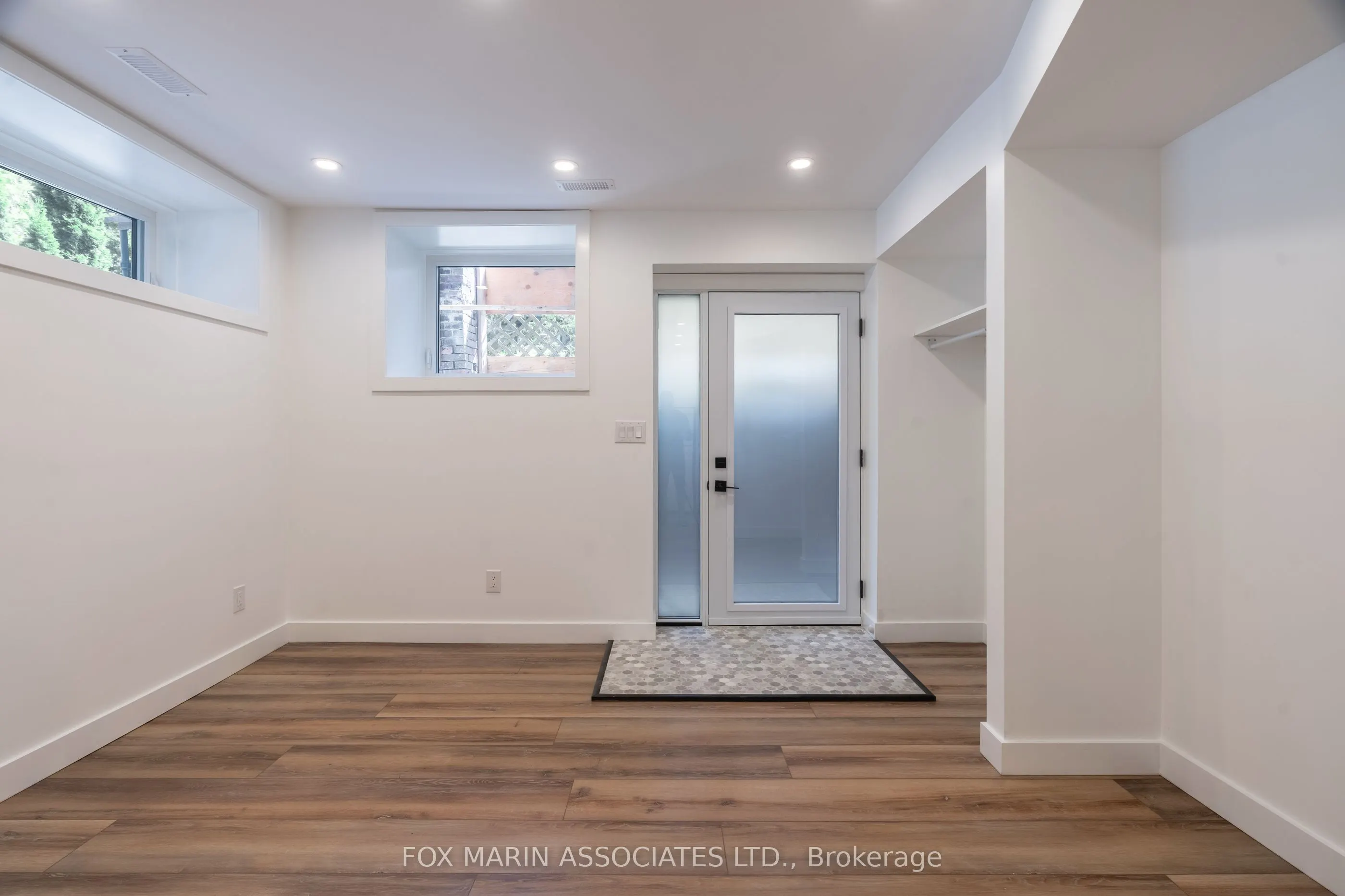 42 Sandford Avenue, #B