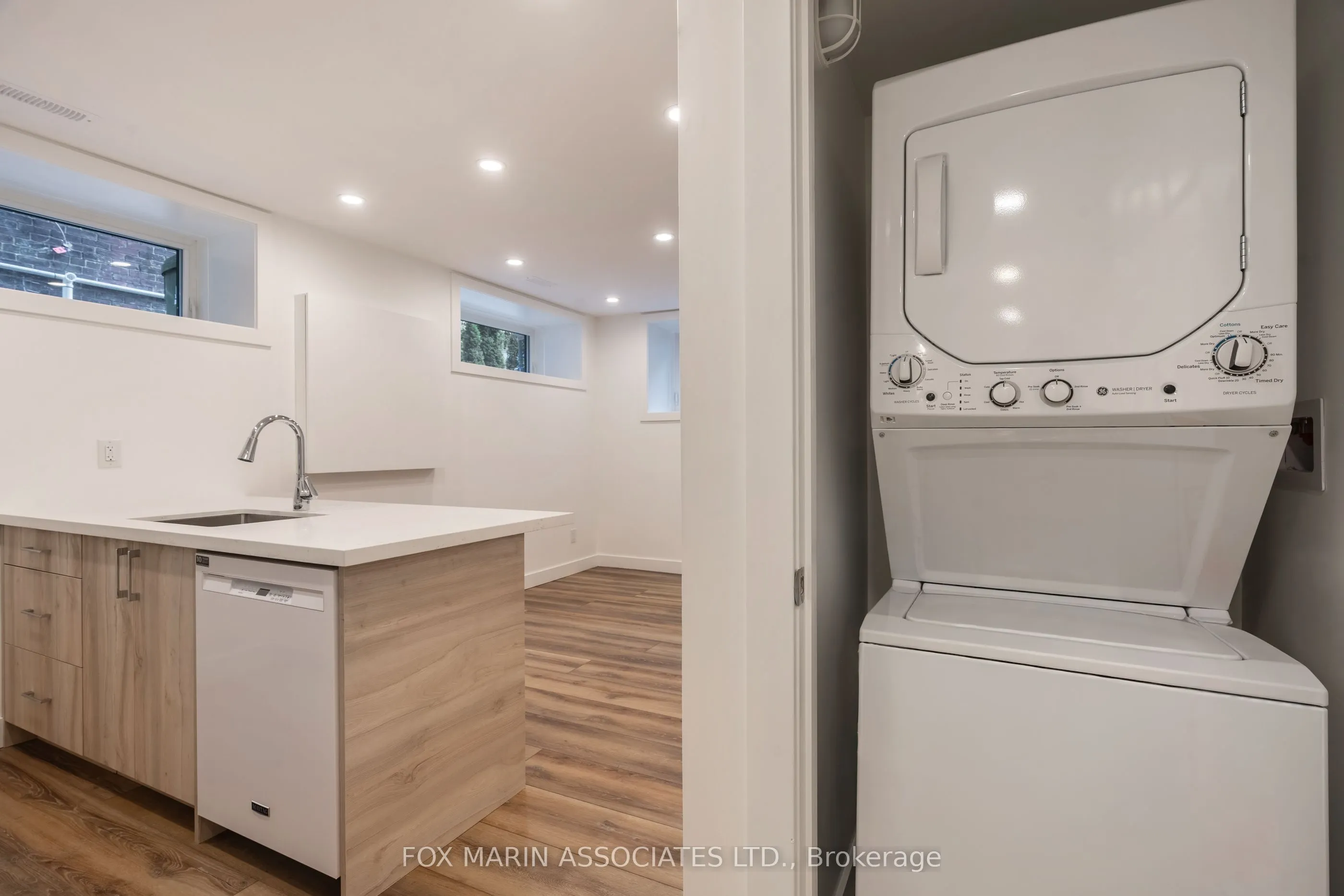 42 Sandford Avenue, #B