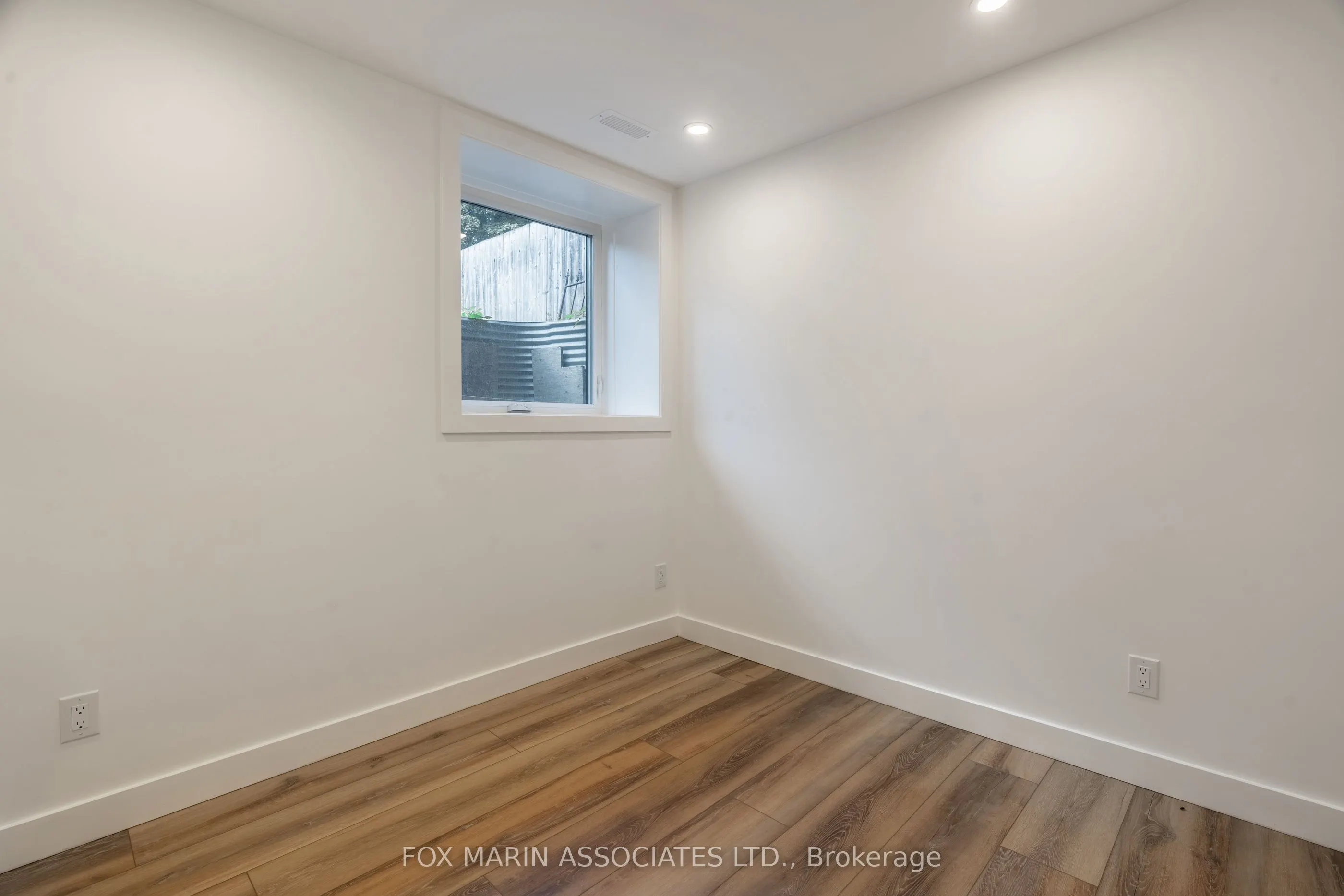 42 Sandford Avenue, #B