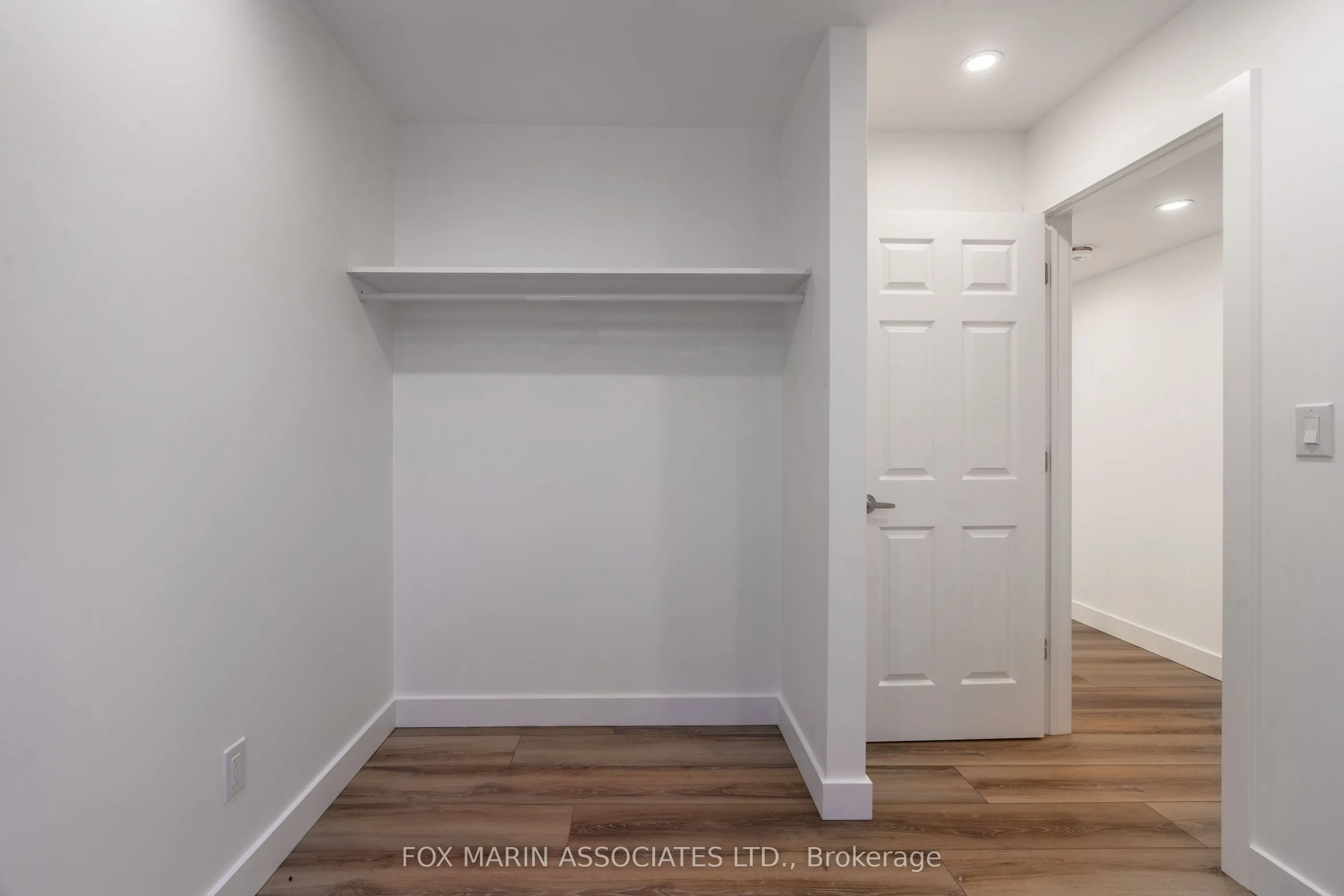 42 Sandford Avenue, #B