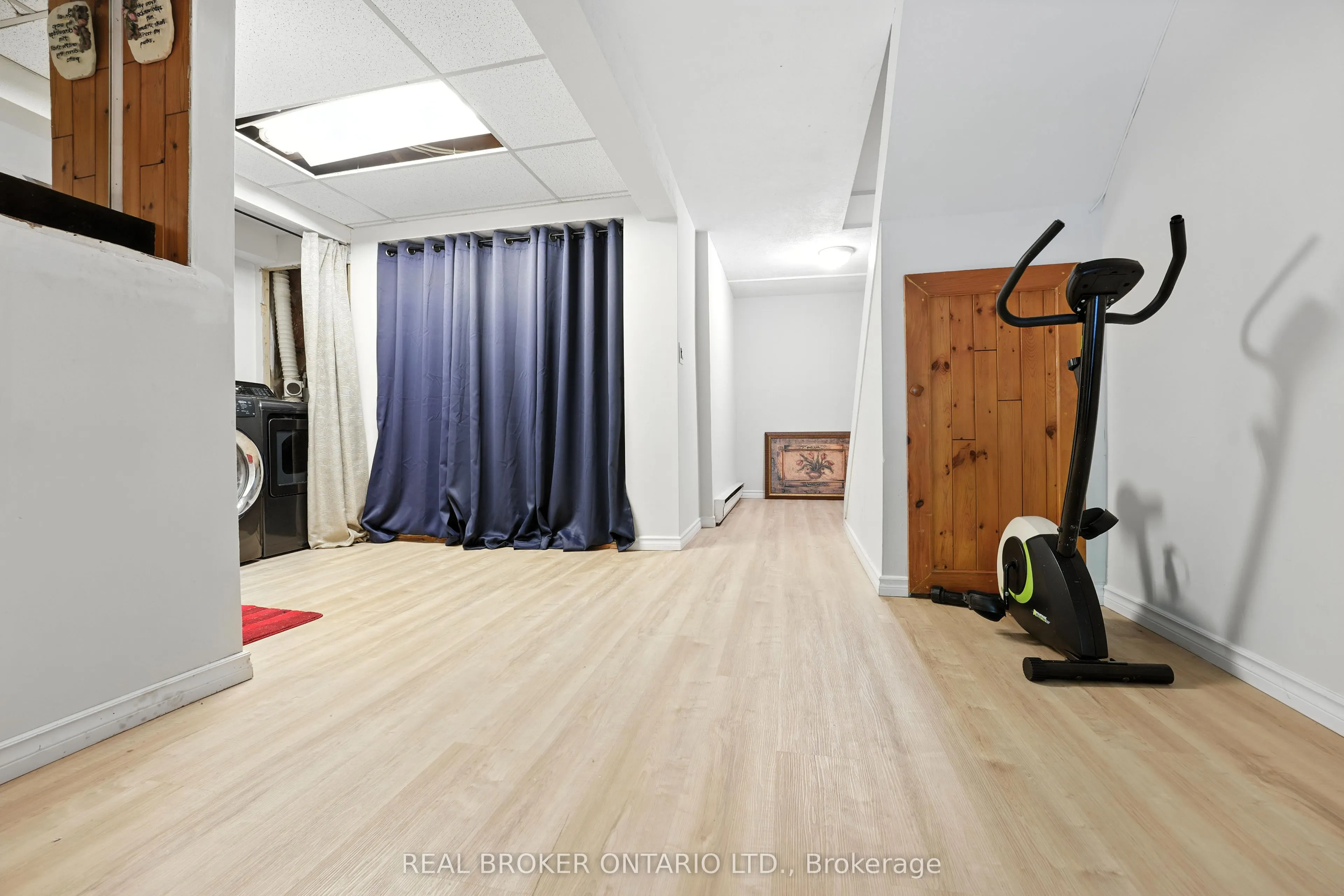 350 Camelot Court, #19