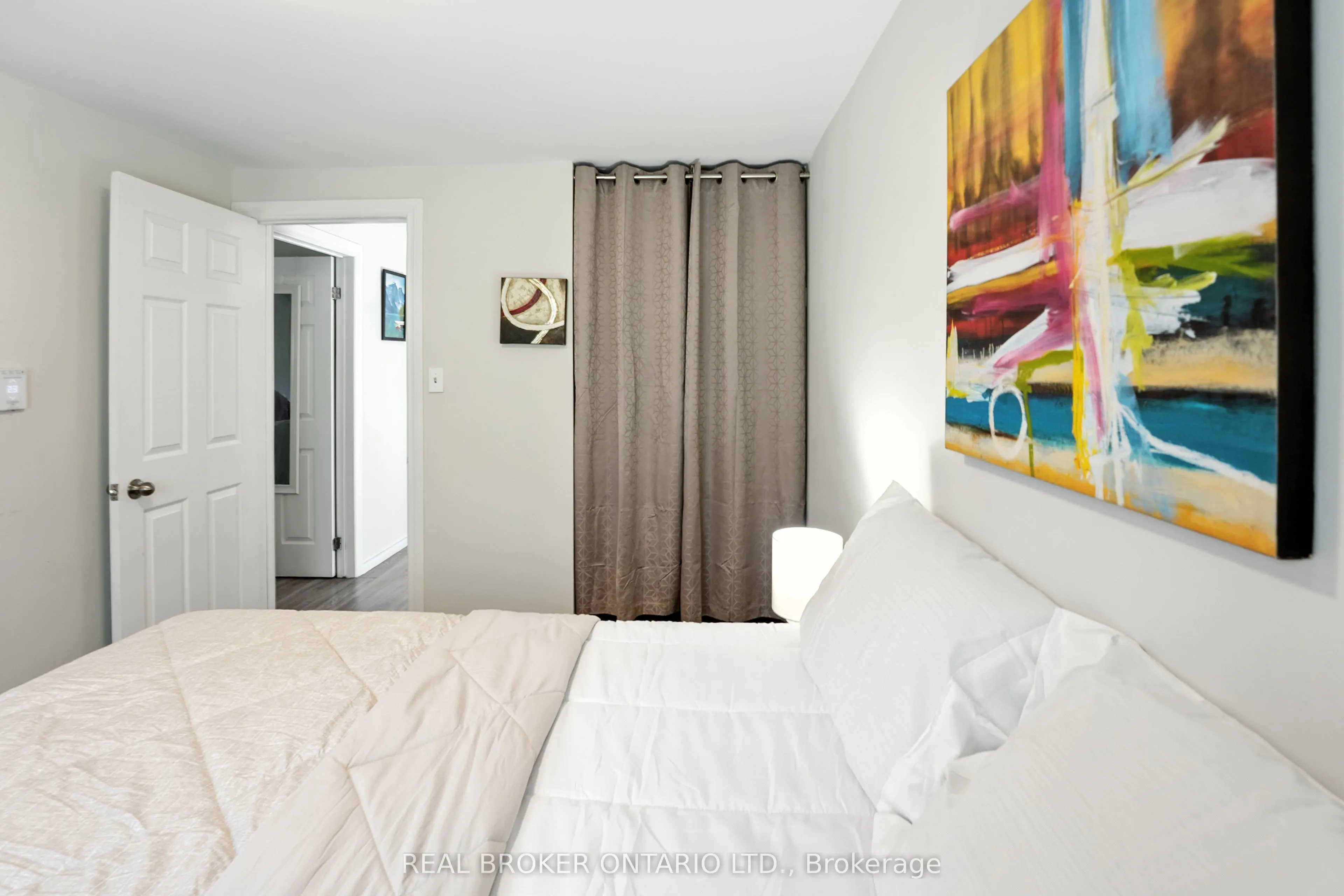 350 Camelot Court, #19