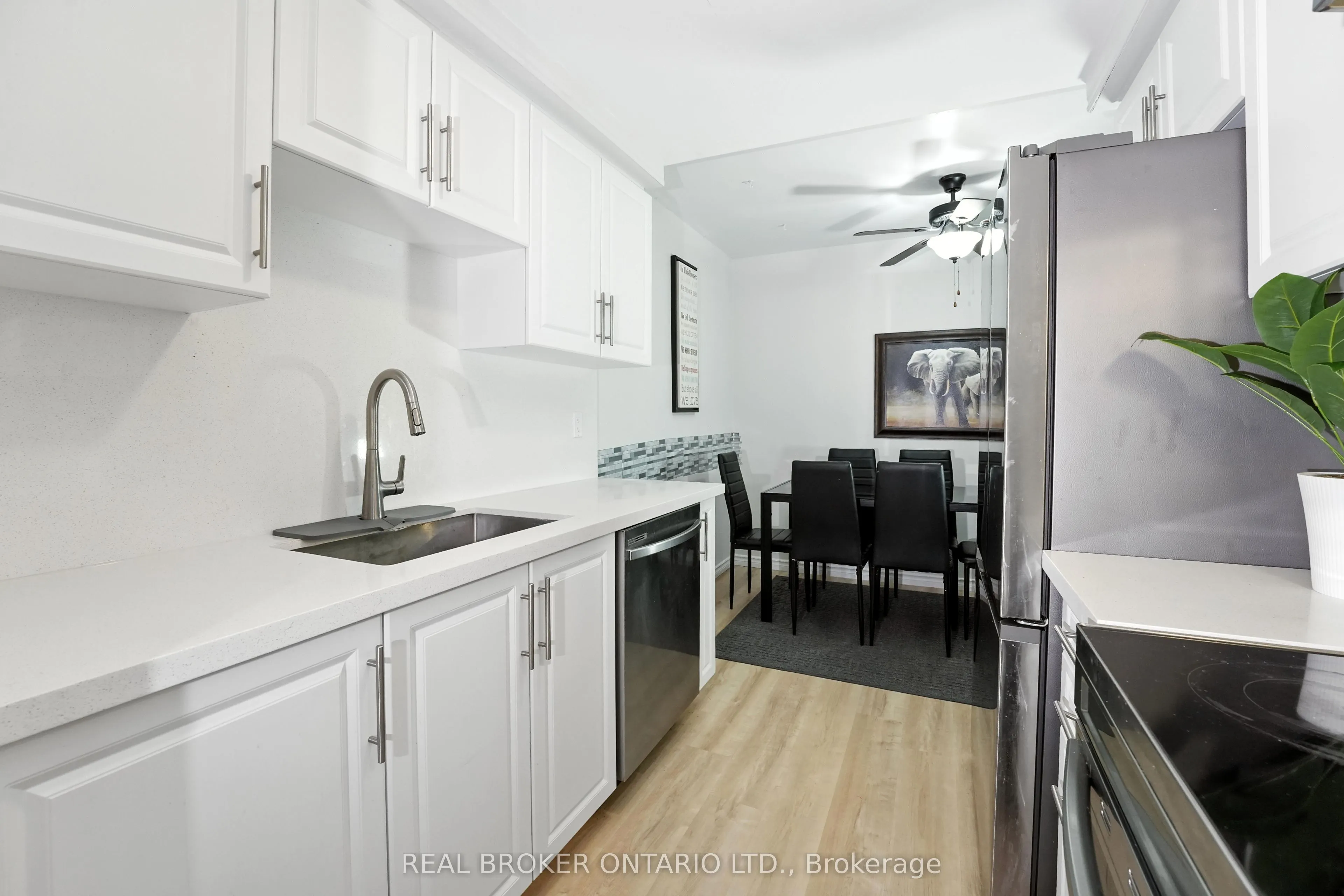 350 Camelot Court, #19