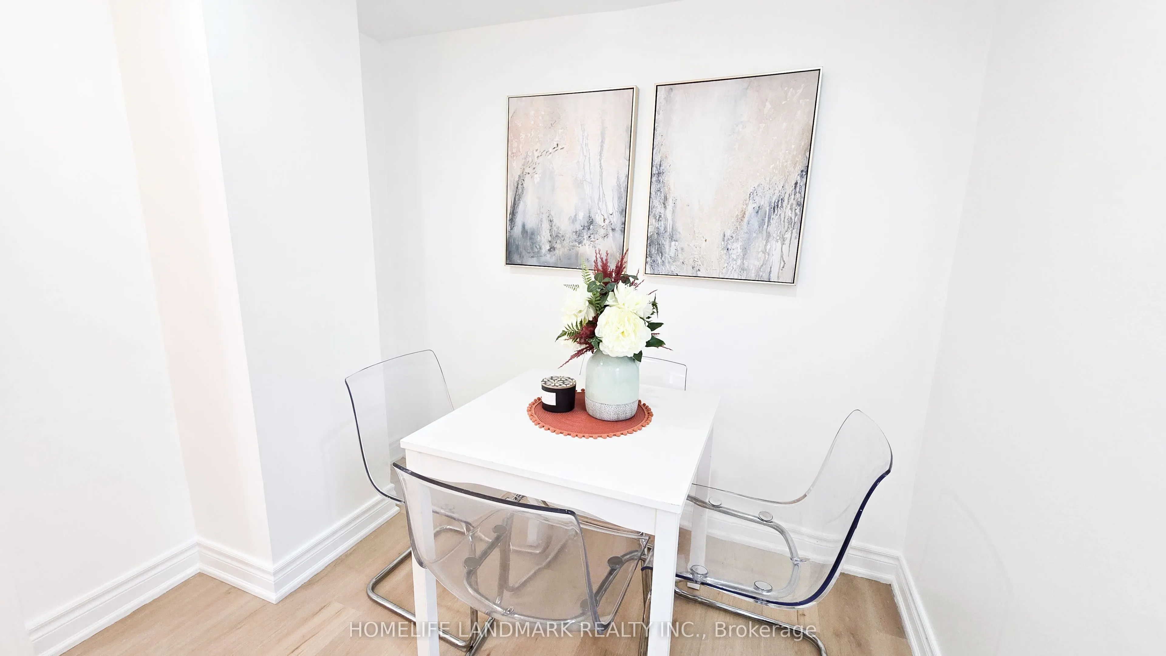 357 Oshawa Boulevard N