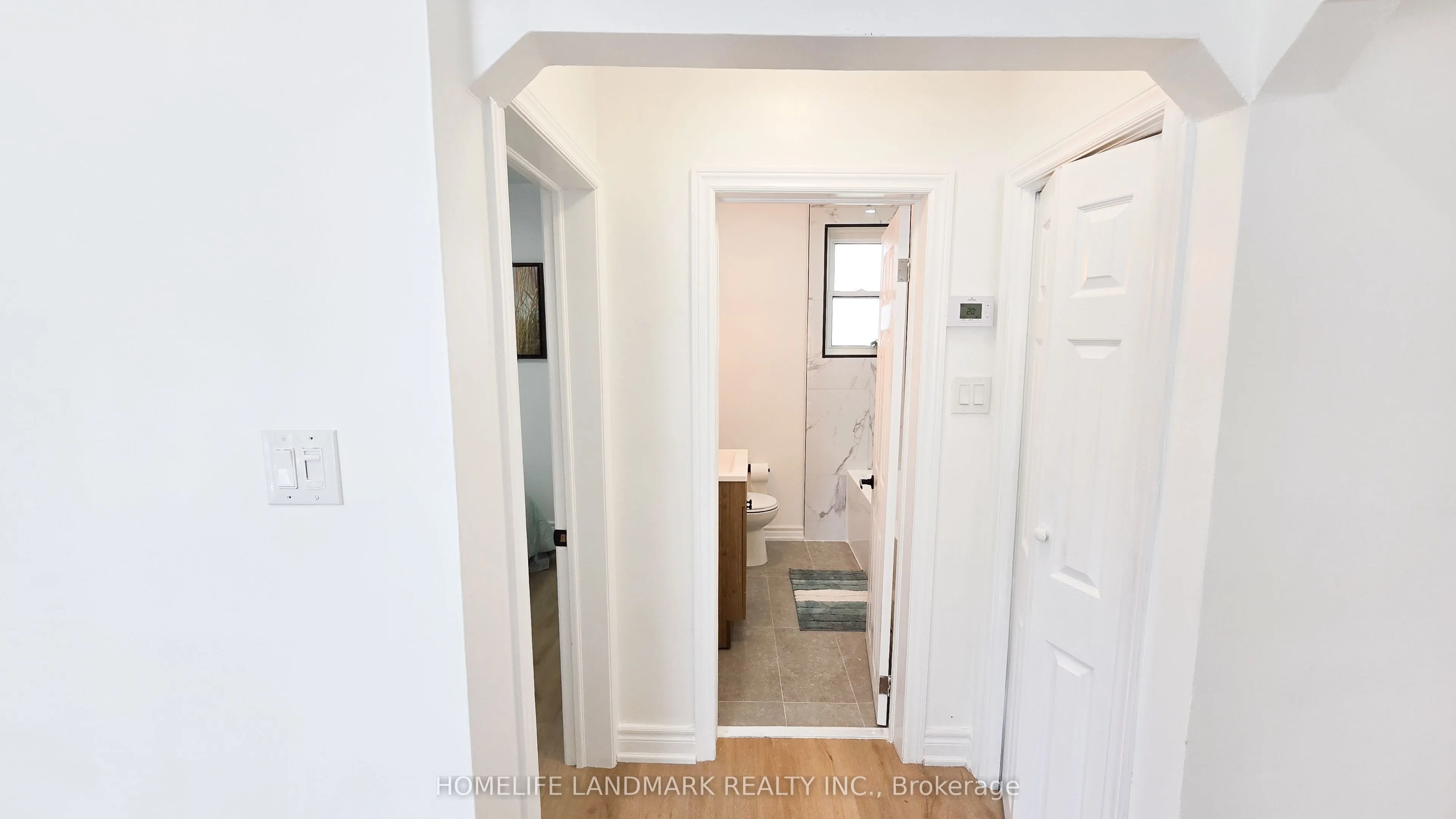 357 Oshawa Boulevard N