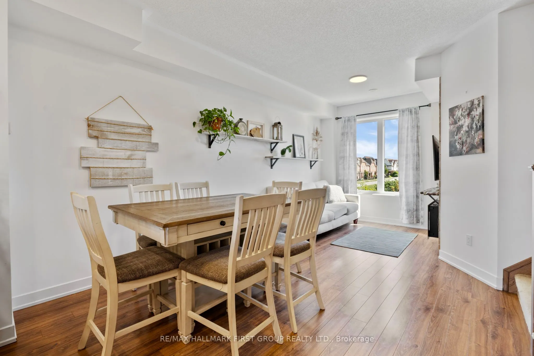 7 Shawfield Way, #79