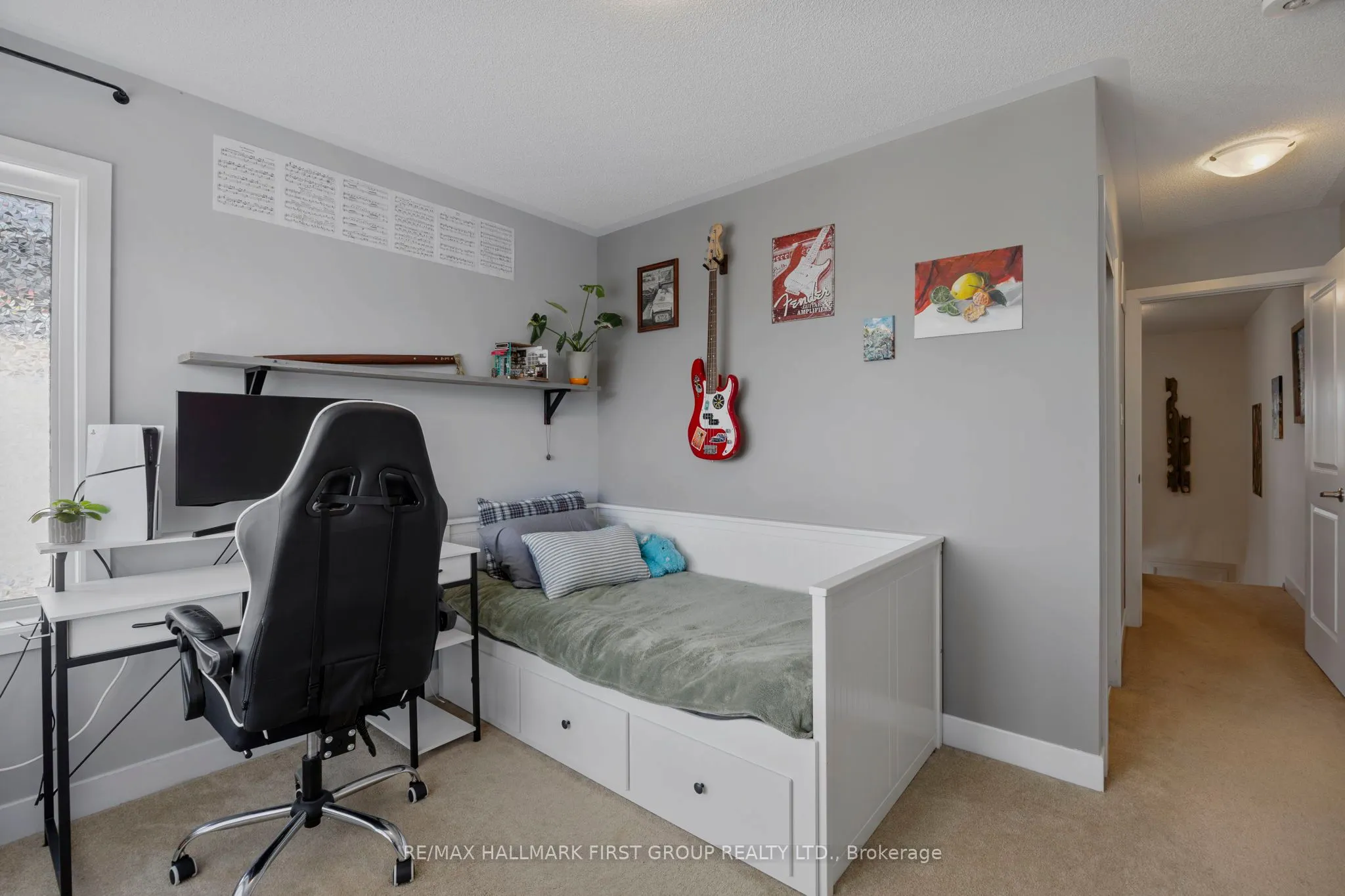 7 Shawfield Way, #79