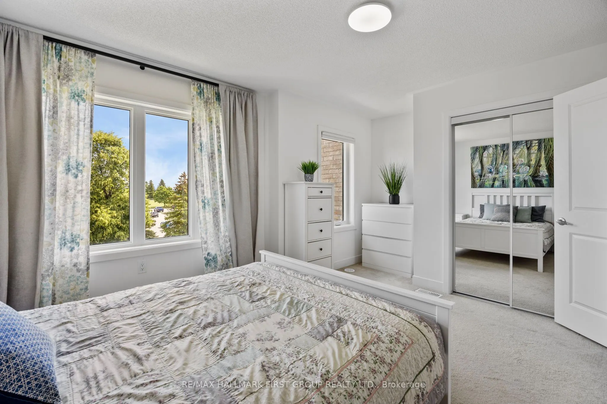 7 Shawfield Way, #79