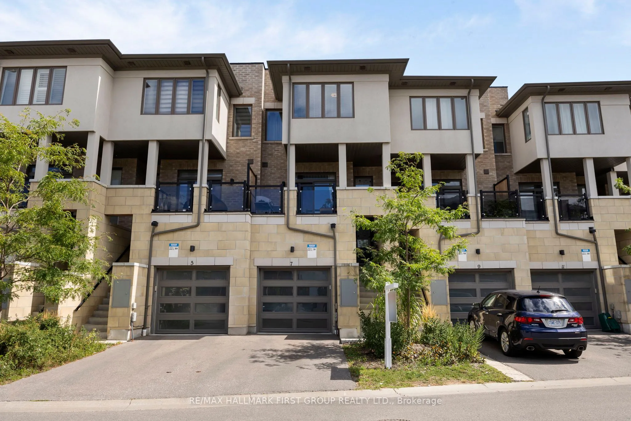 7 Shawfield Way, #79