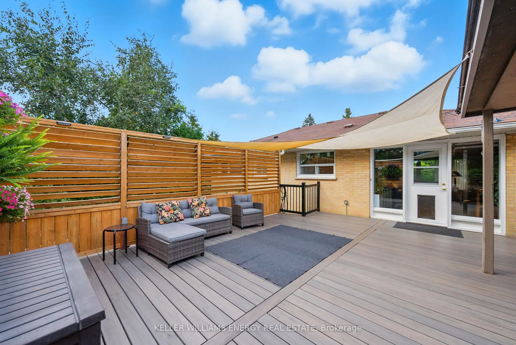 1033 Newbury Avenue