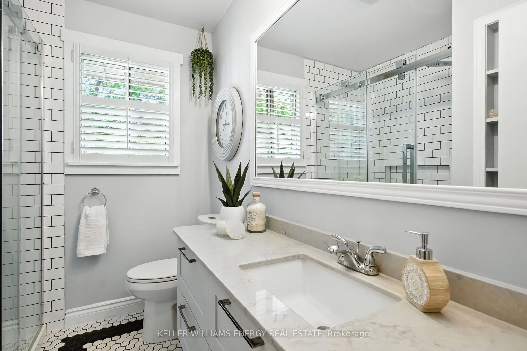 1033 Newbury Avenue