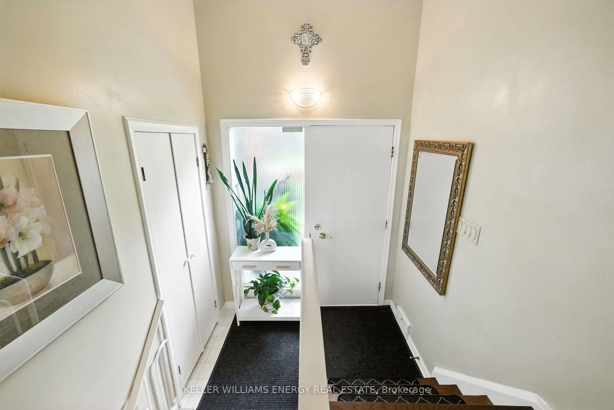 1033 Newbury Avenue