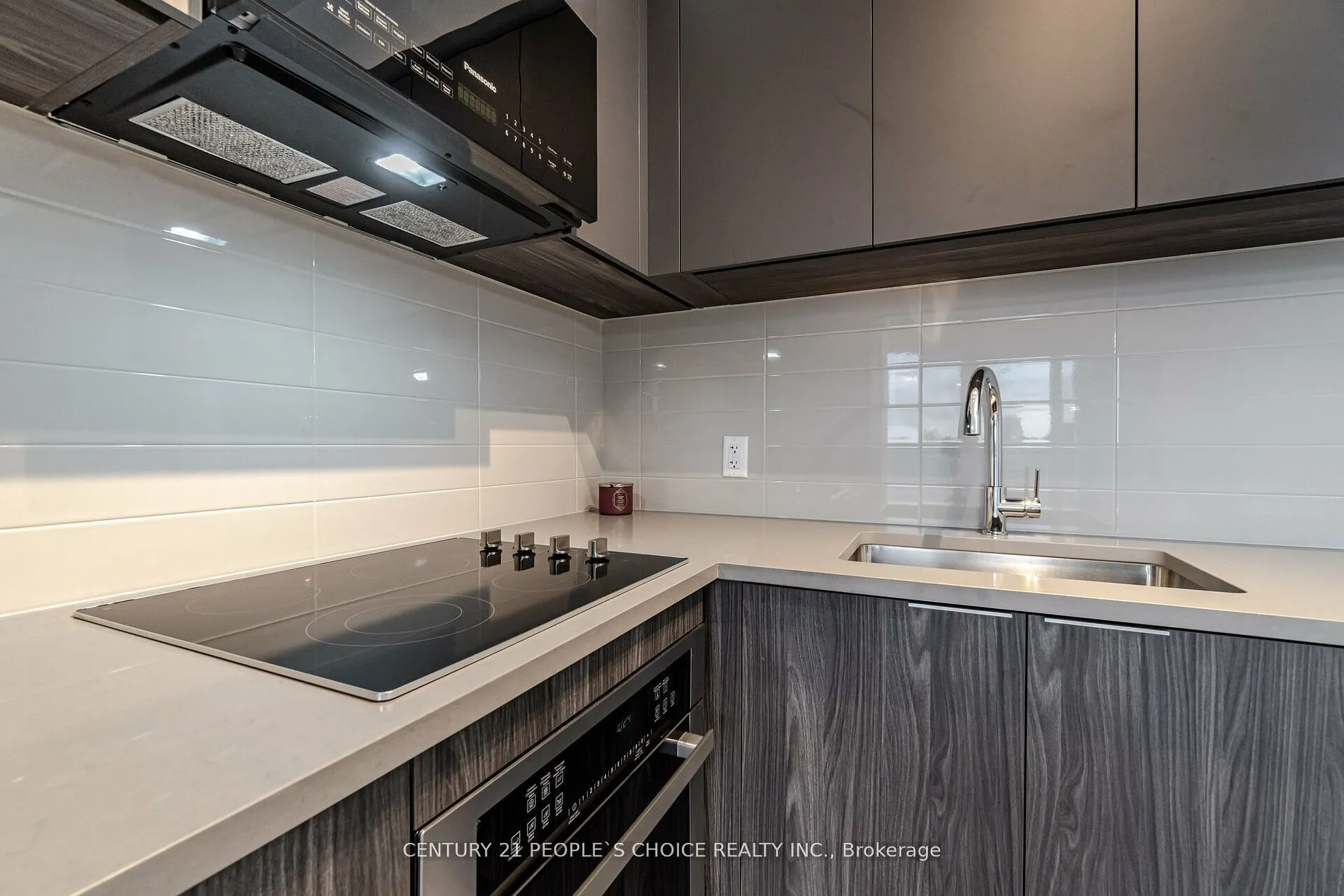 2033 kennedy Road W, #312