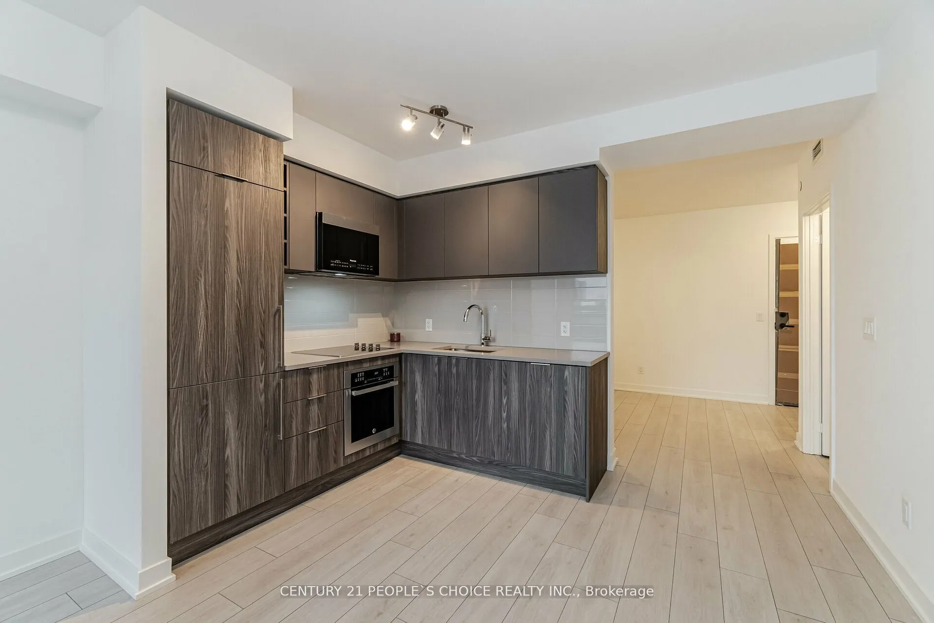 2033 kennedy Road W, #312