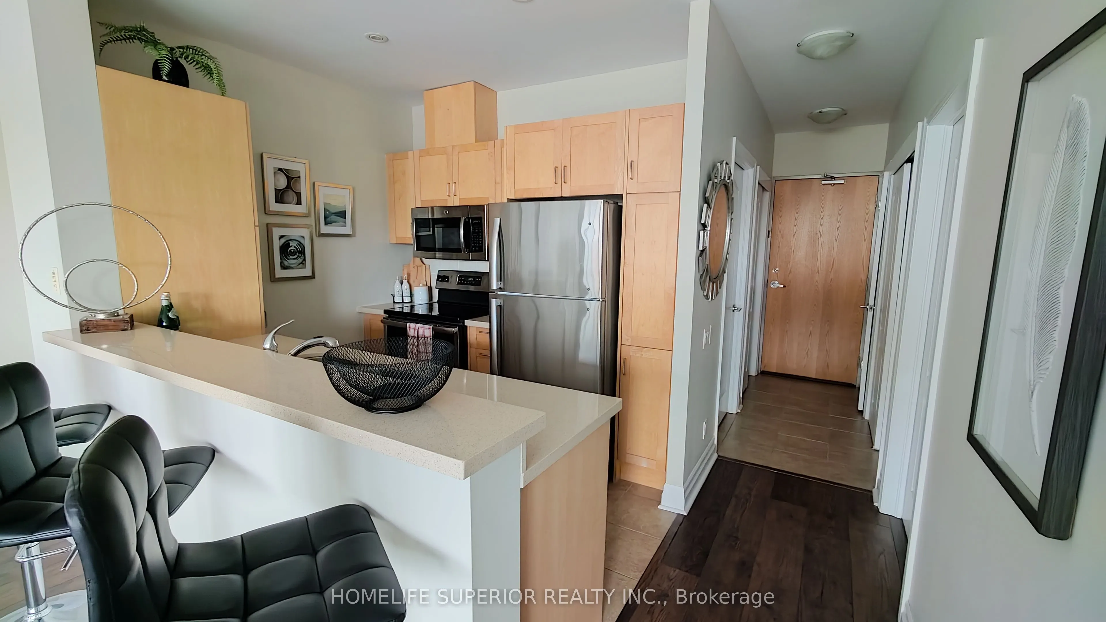 44 Bond Street, #316