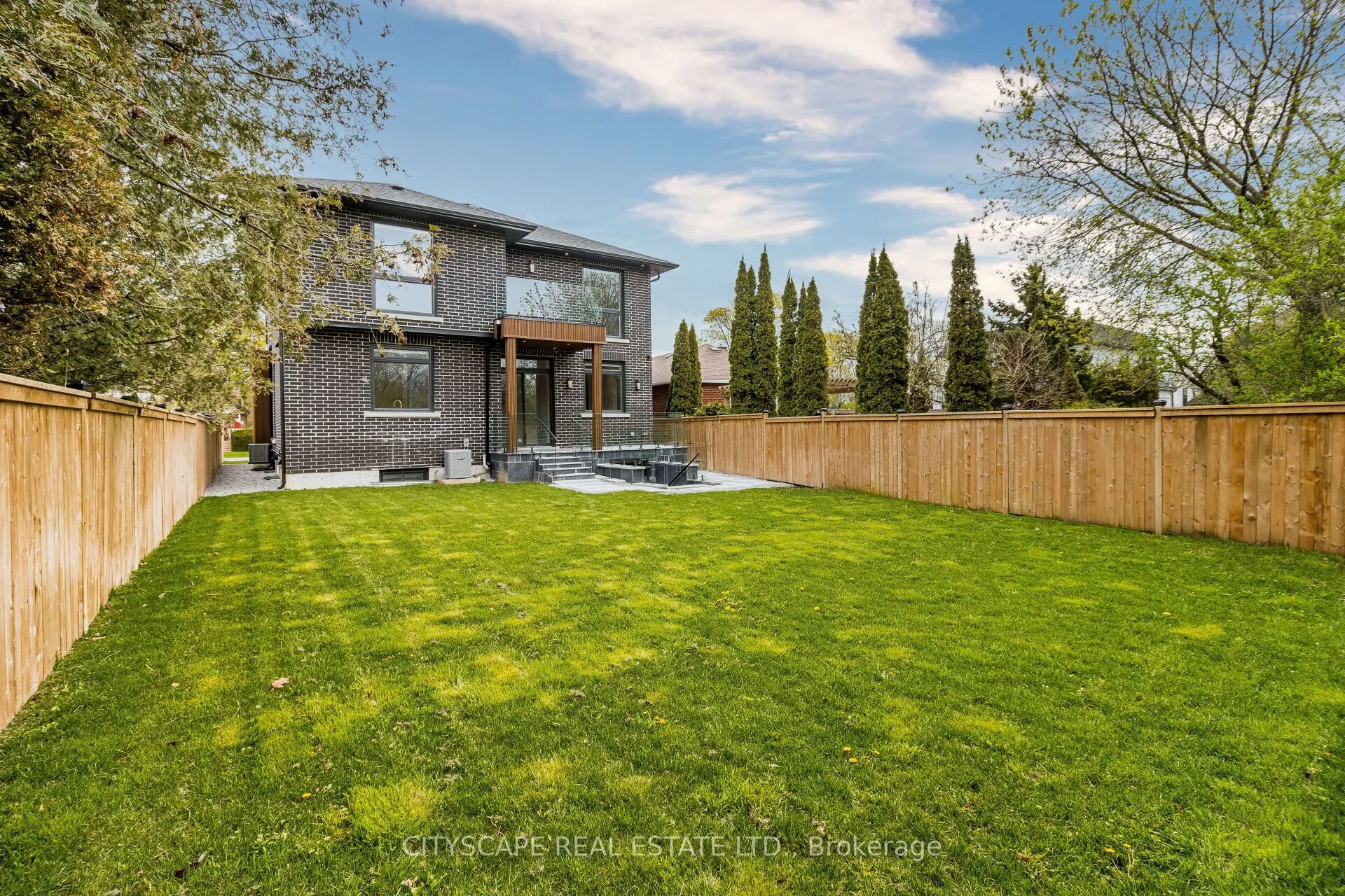 4 Birchlawn Avenue
