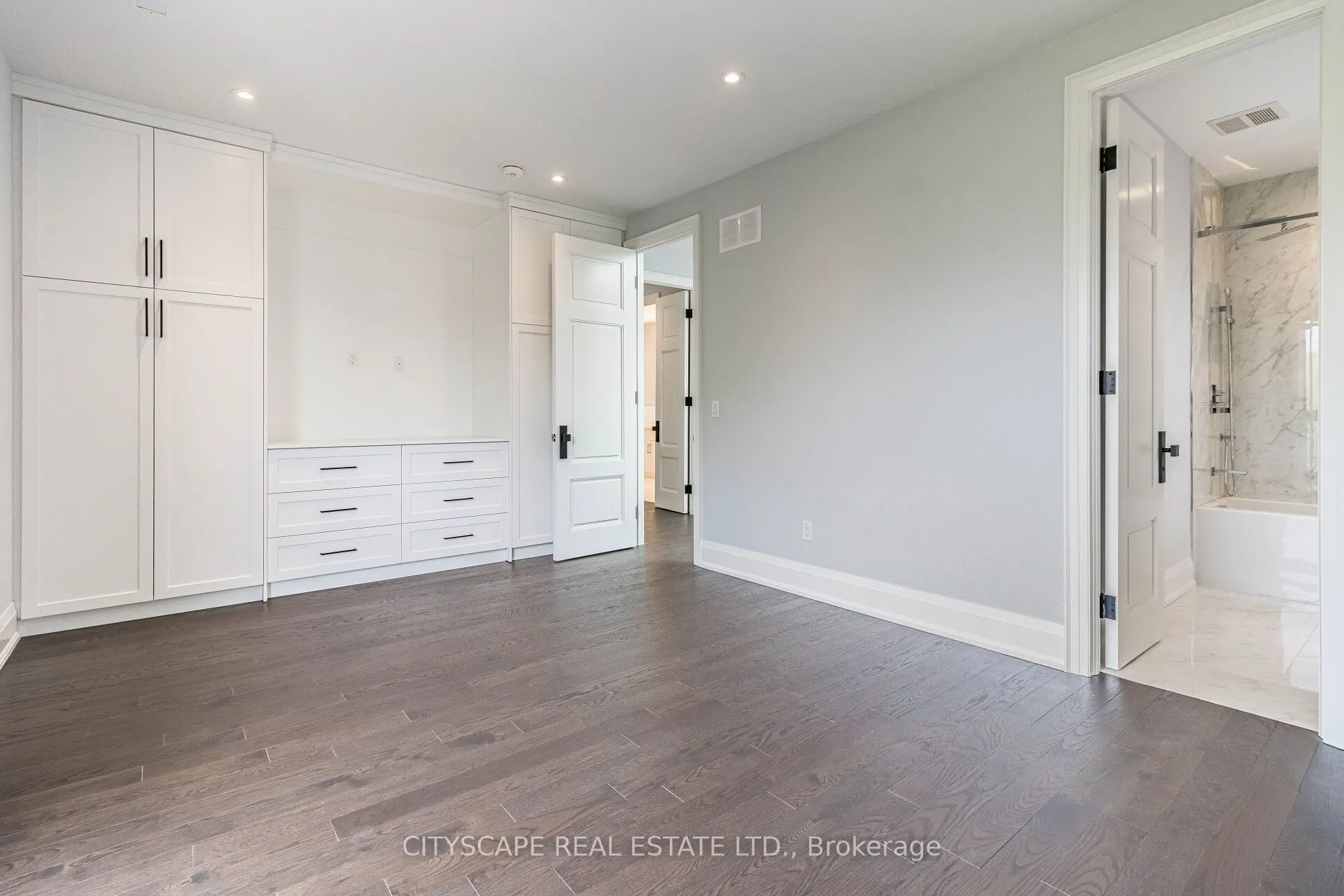 4 Birchlawn Avenue