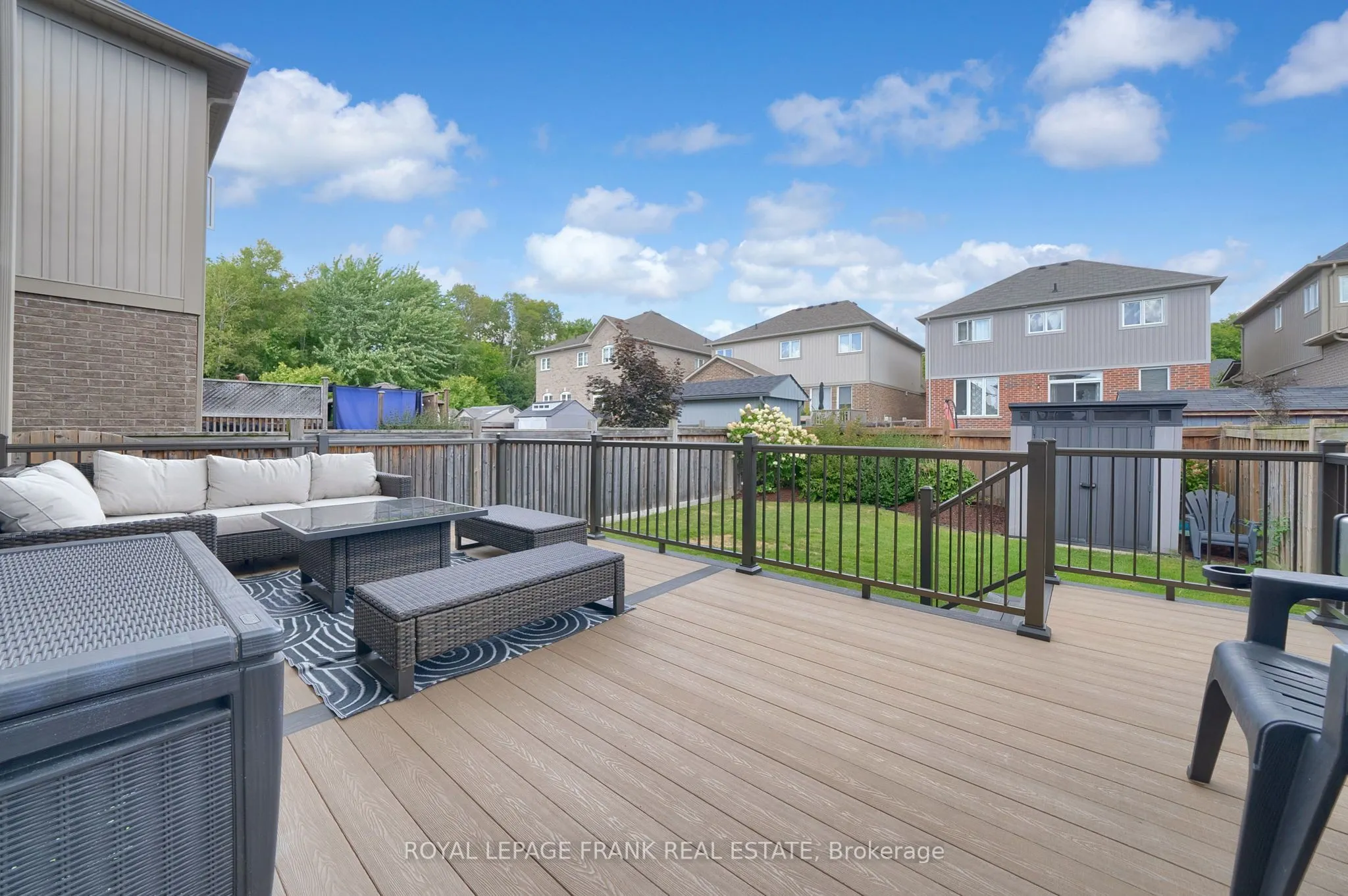11 Gordon Cowling Street