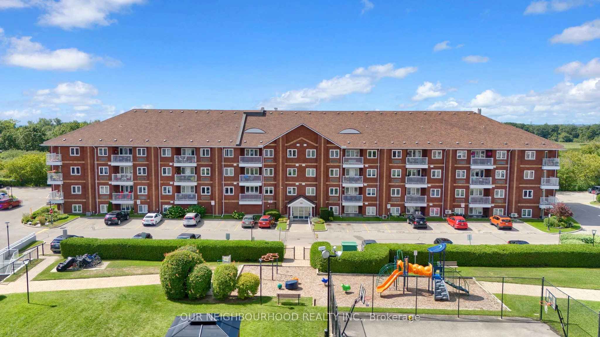 191 Lake Driveway Drive W, #210