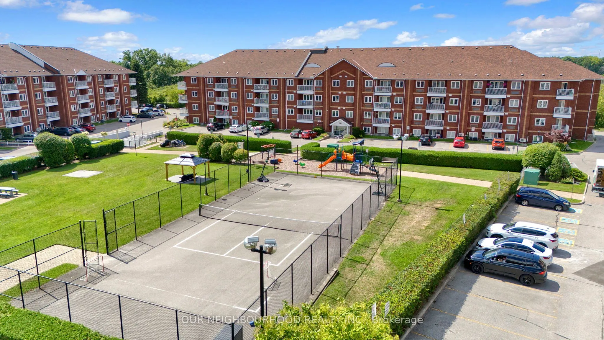 191 Lake Driveway Drive W, #210
