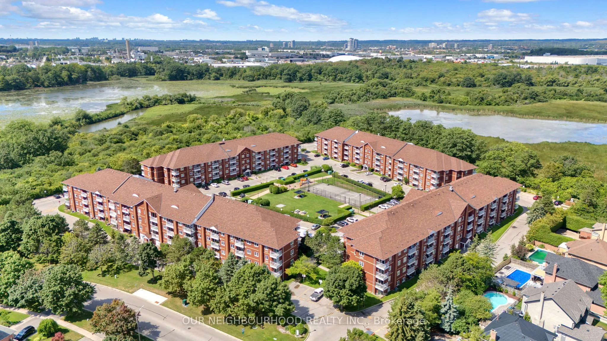 191 Lake Driveway Drive W, #210